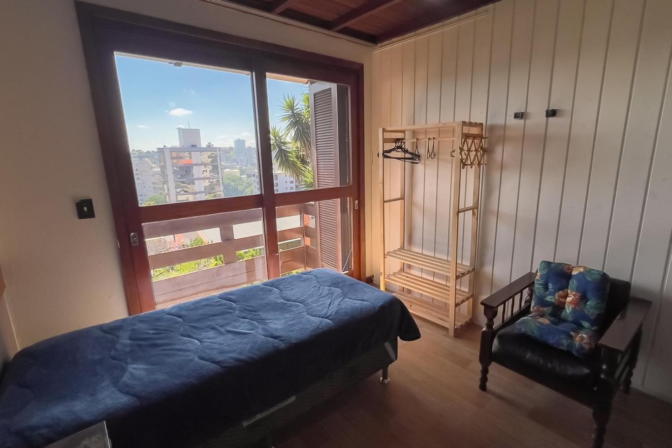 Casa com Vista, Lareira e Churrasqueira na Serra