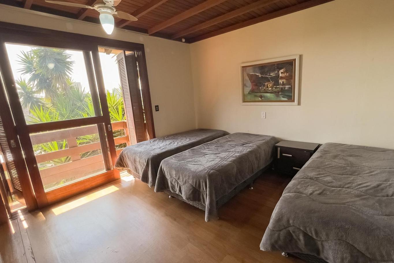 Casa com Vista, Lareira e Churrasqueira na Serra