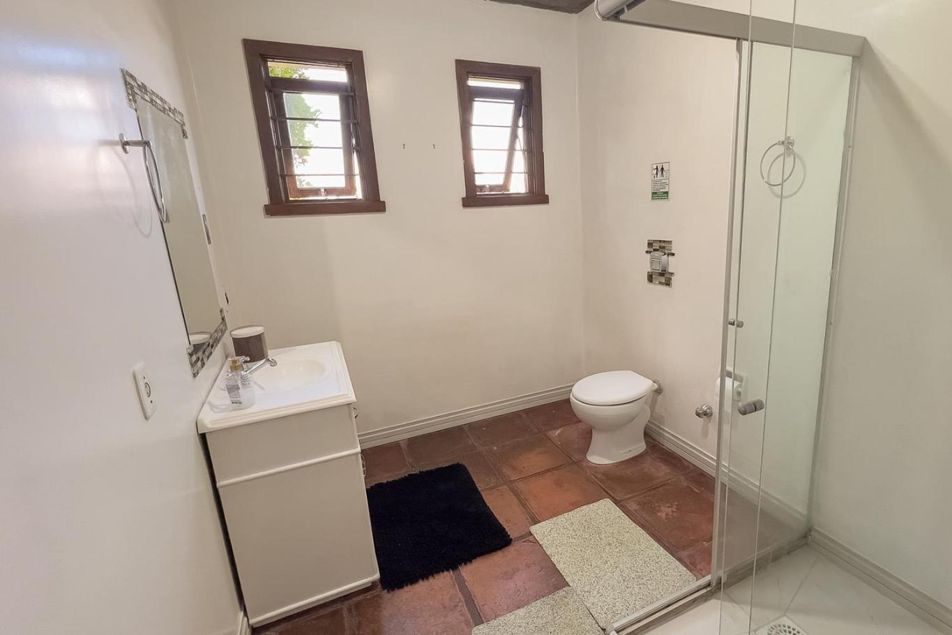 Casa com Vista, Lareira e Churrasqueira na Serra