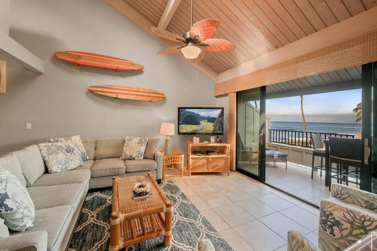 Kahana Village 9 · KHV 9 2BR Oceanfront Condo w Panoramic Maui
