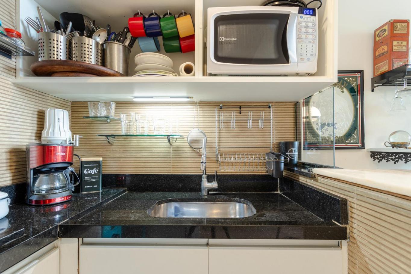 Loft com Ar Condicionado e Wi-fi a 140m da Praia
