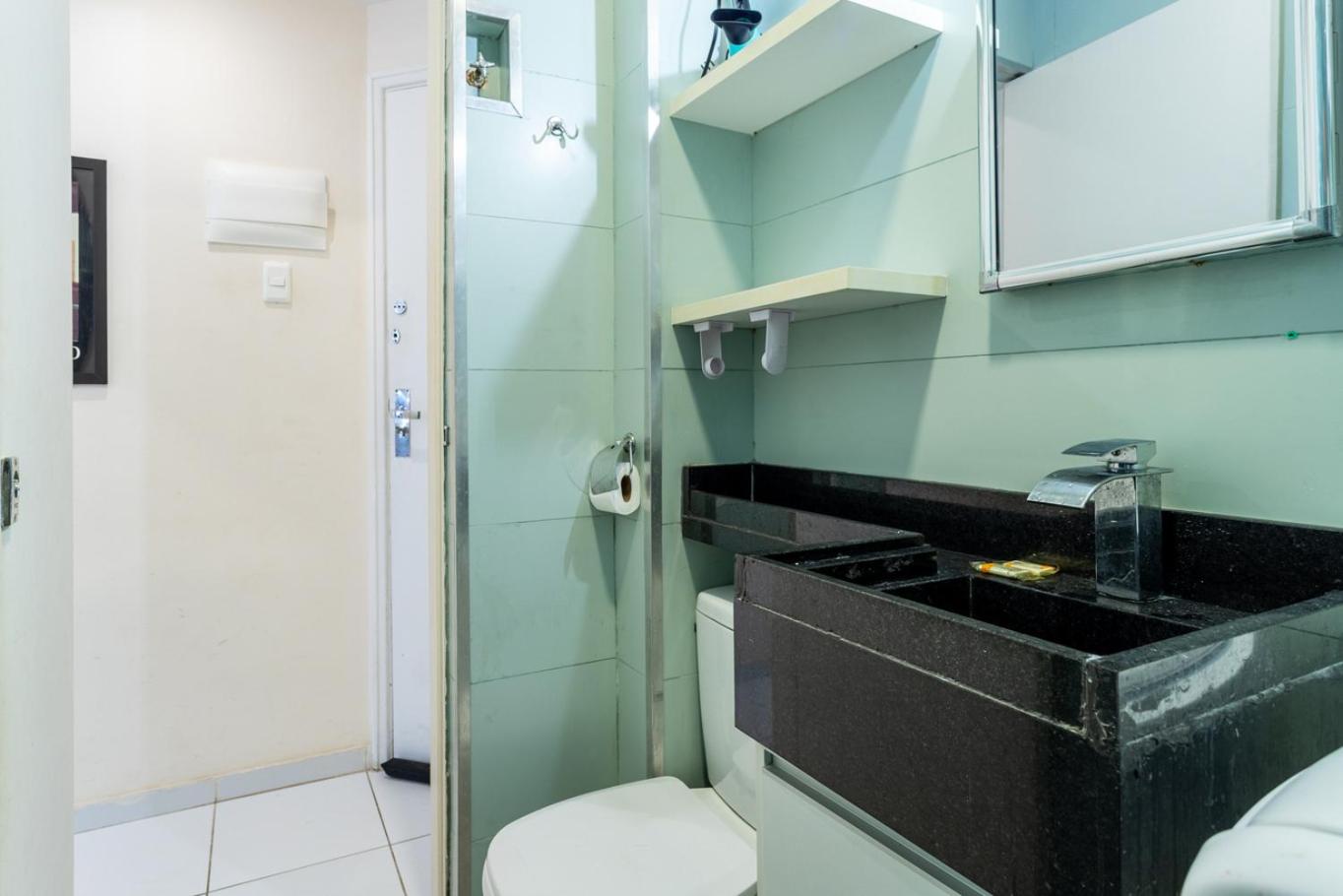 Loft com Ar Condicionado e Wi-fi a 140m da Praia
