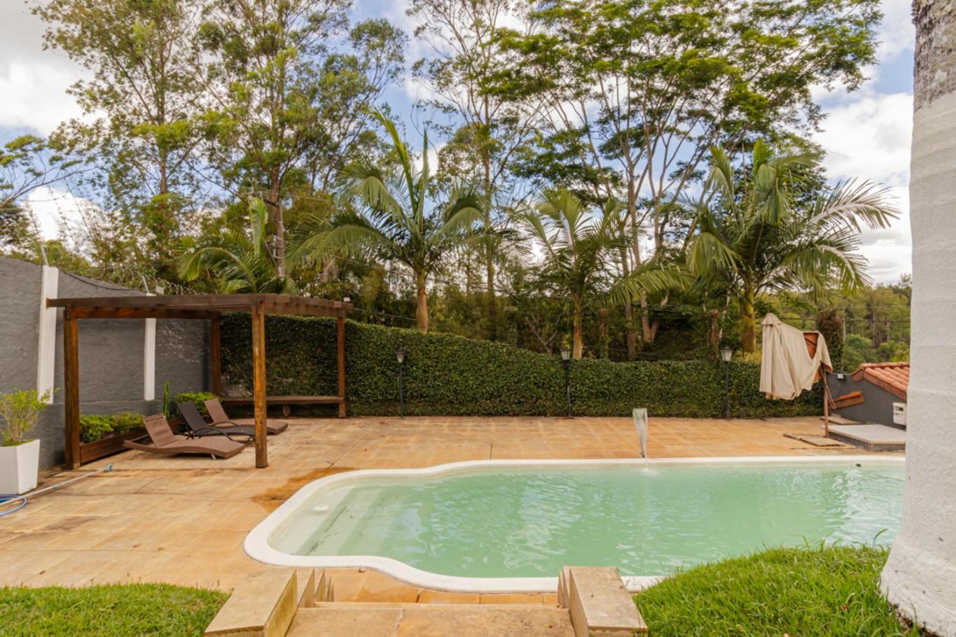 Casa de Campo com Piscina, Churrasqueira e Hidro
