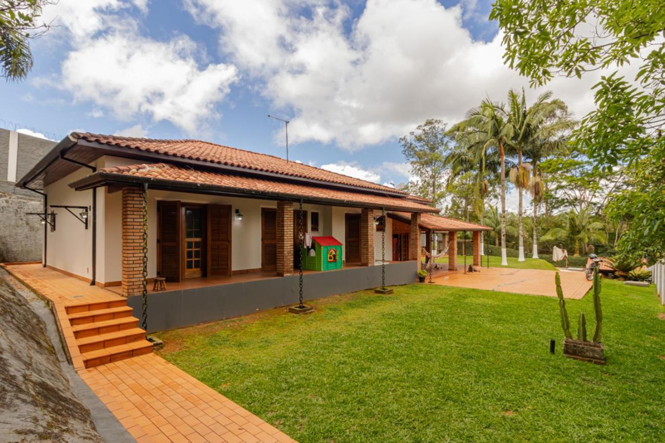 Casa de Campo com Piscina, Churrasqueira e Hidro