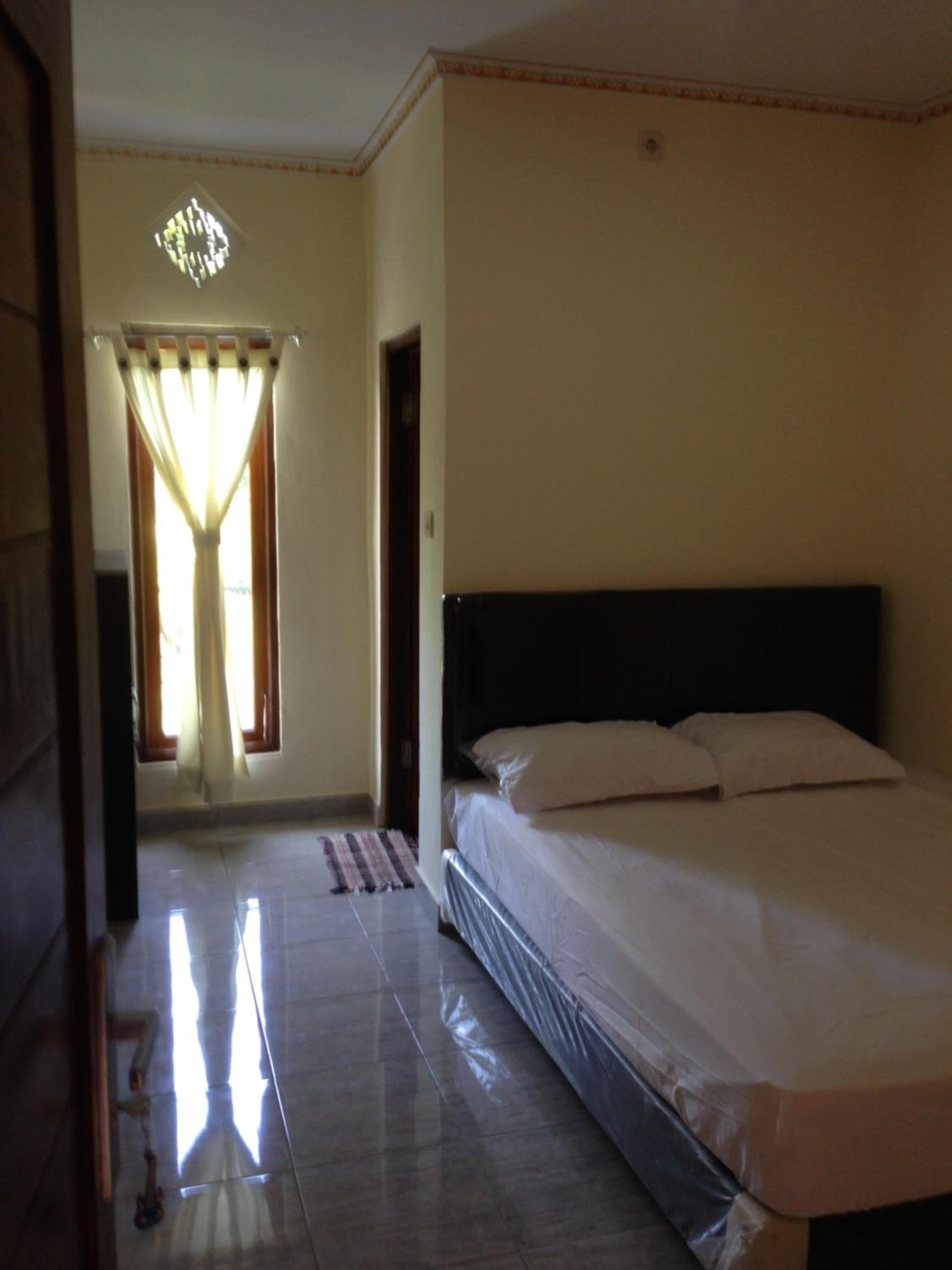 Cebluk sari view 4