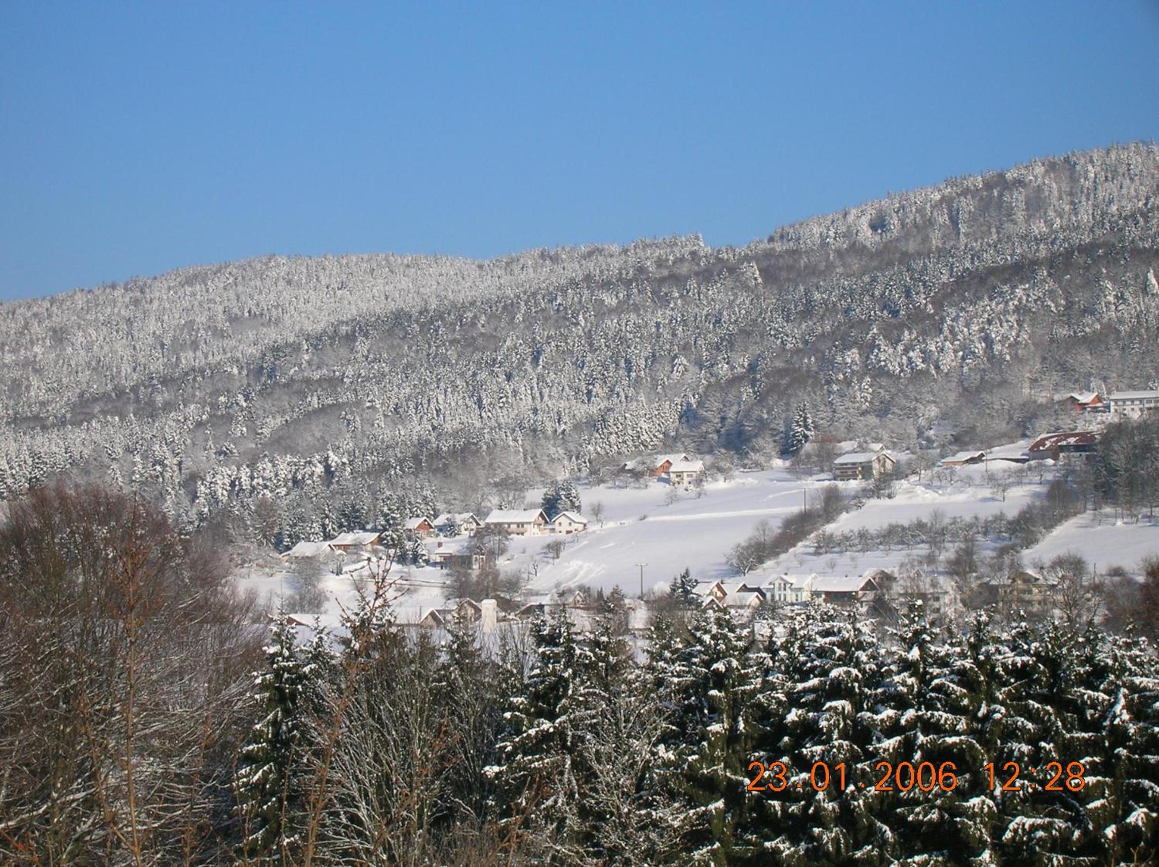 Ferienwohnung Zur schönen Aussicht view 5