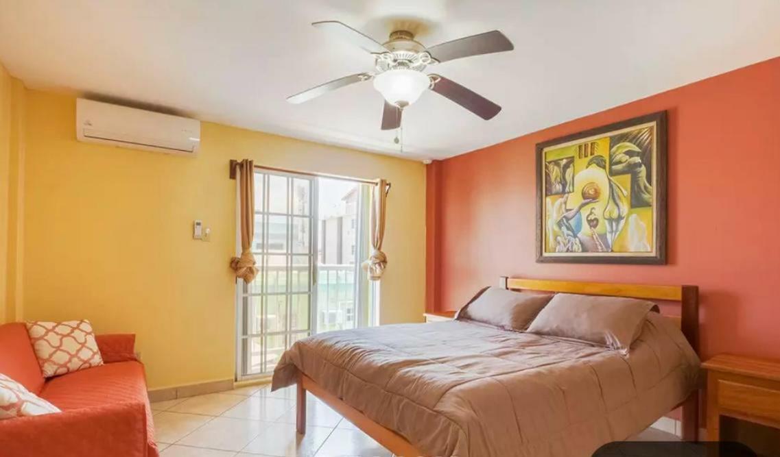 Paradise suites and residence with pool and balcony