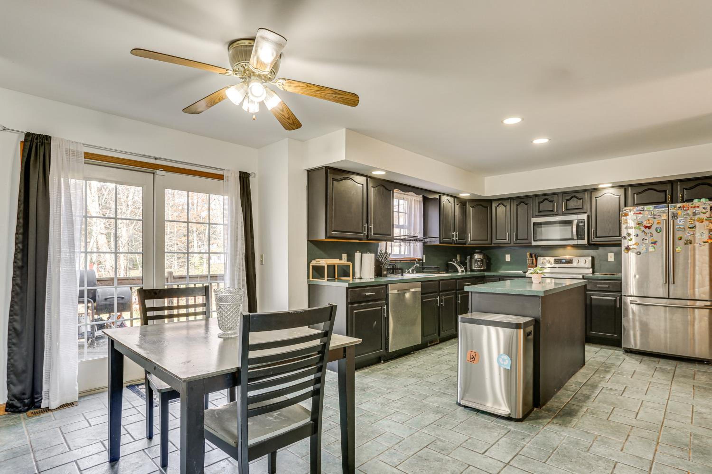 Hike, Ski and Game Spacious Poconos Home with Yard