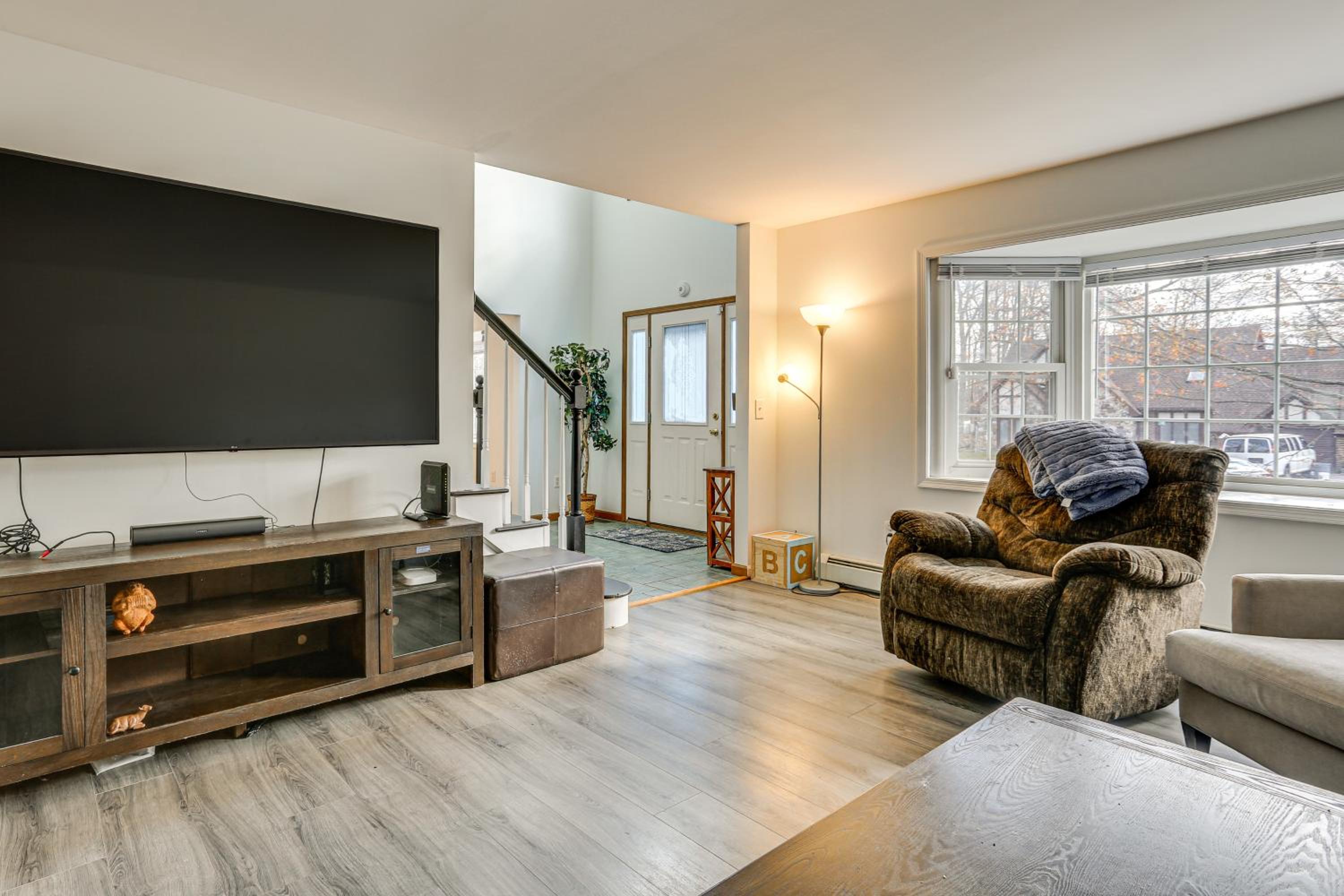 Hike, Ski and Game Spacious Poconos Home with Yard