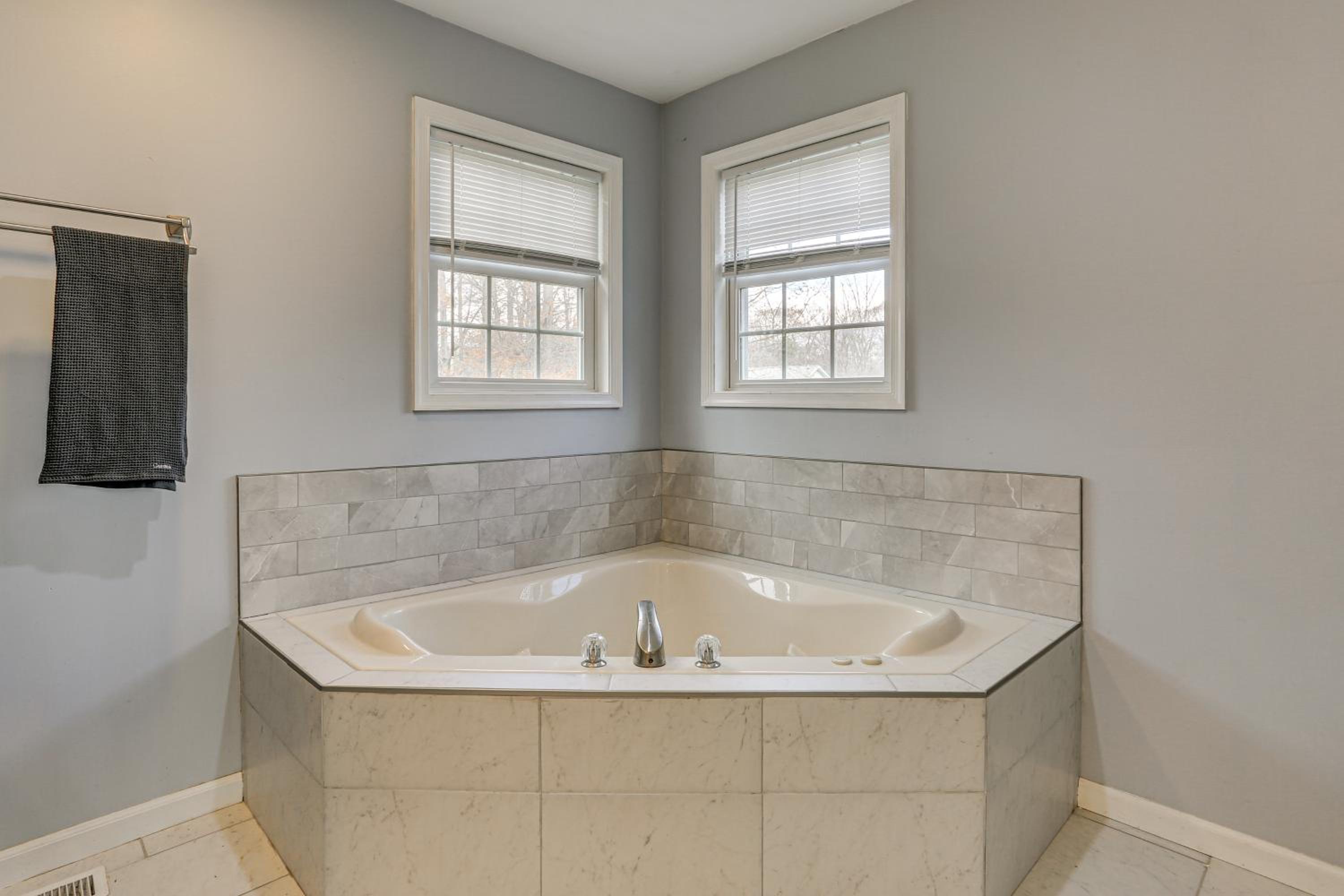 Hike, Ski and Game Spacious Poconos Home with Yard