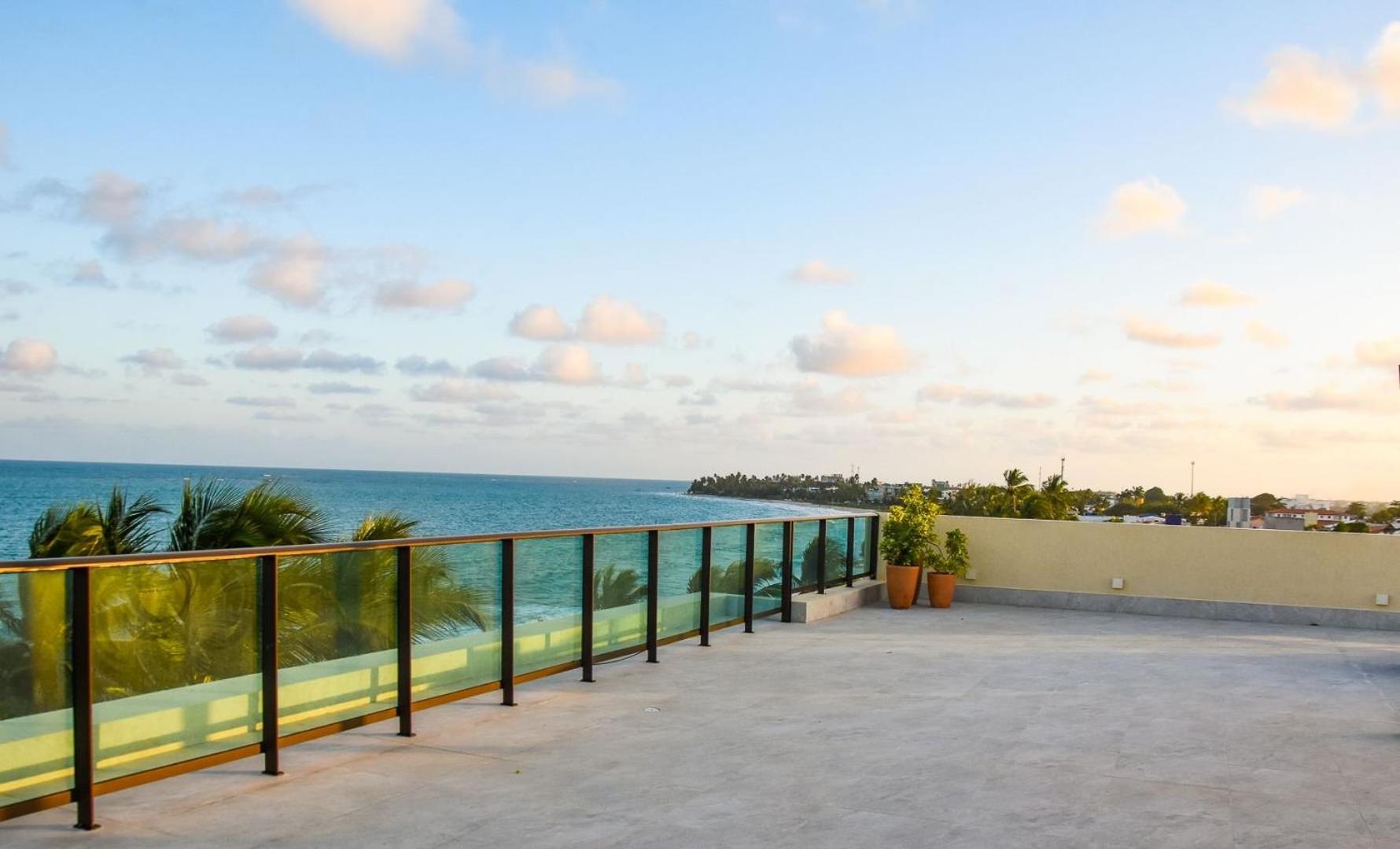 Lanai Beach Residence