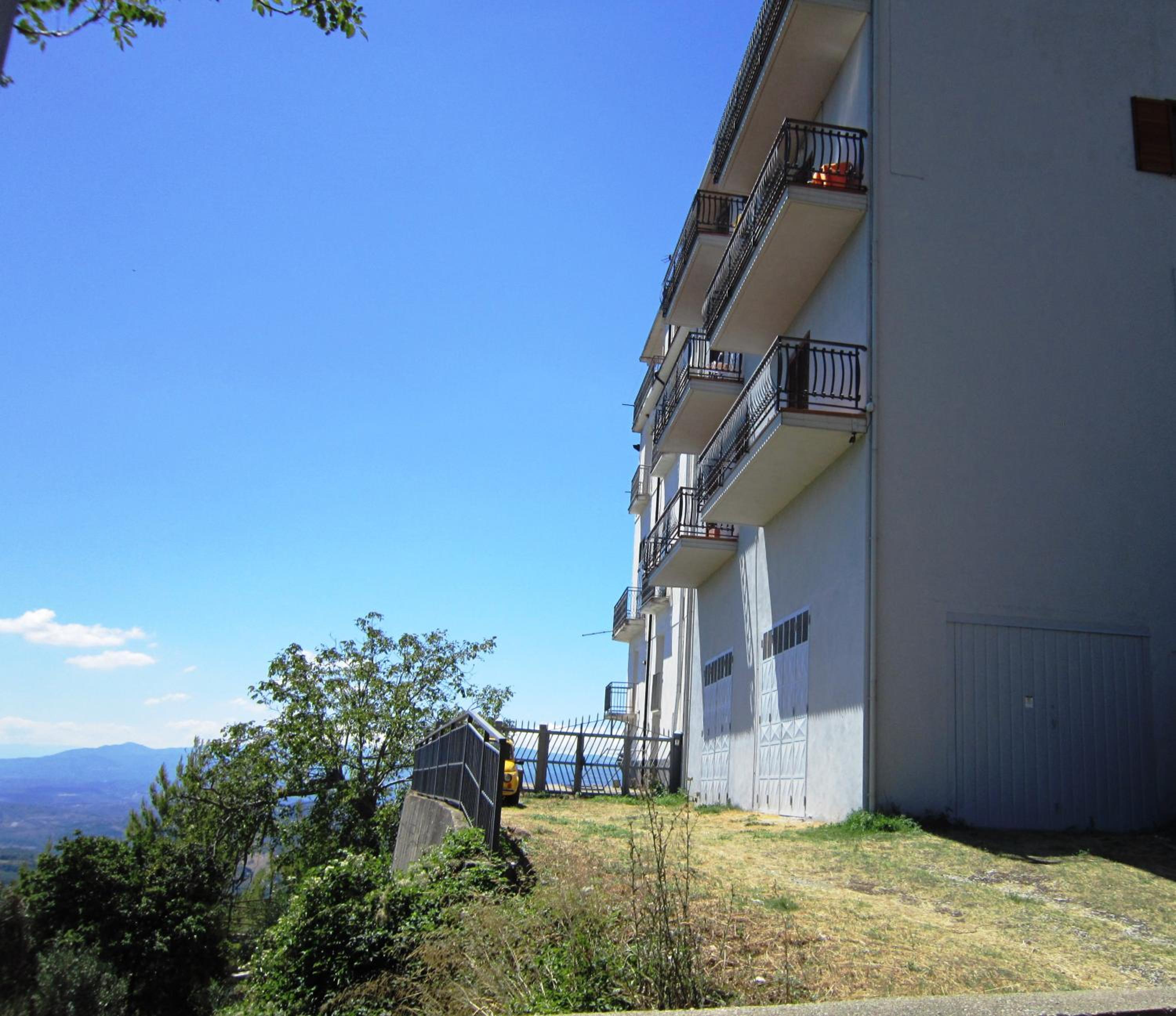 B&B Il Nido dell'Aquila view 2
