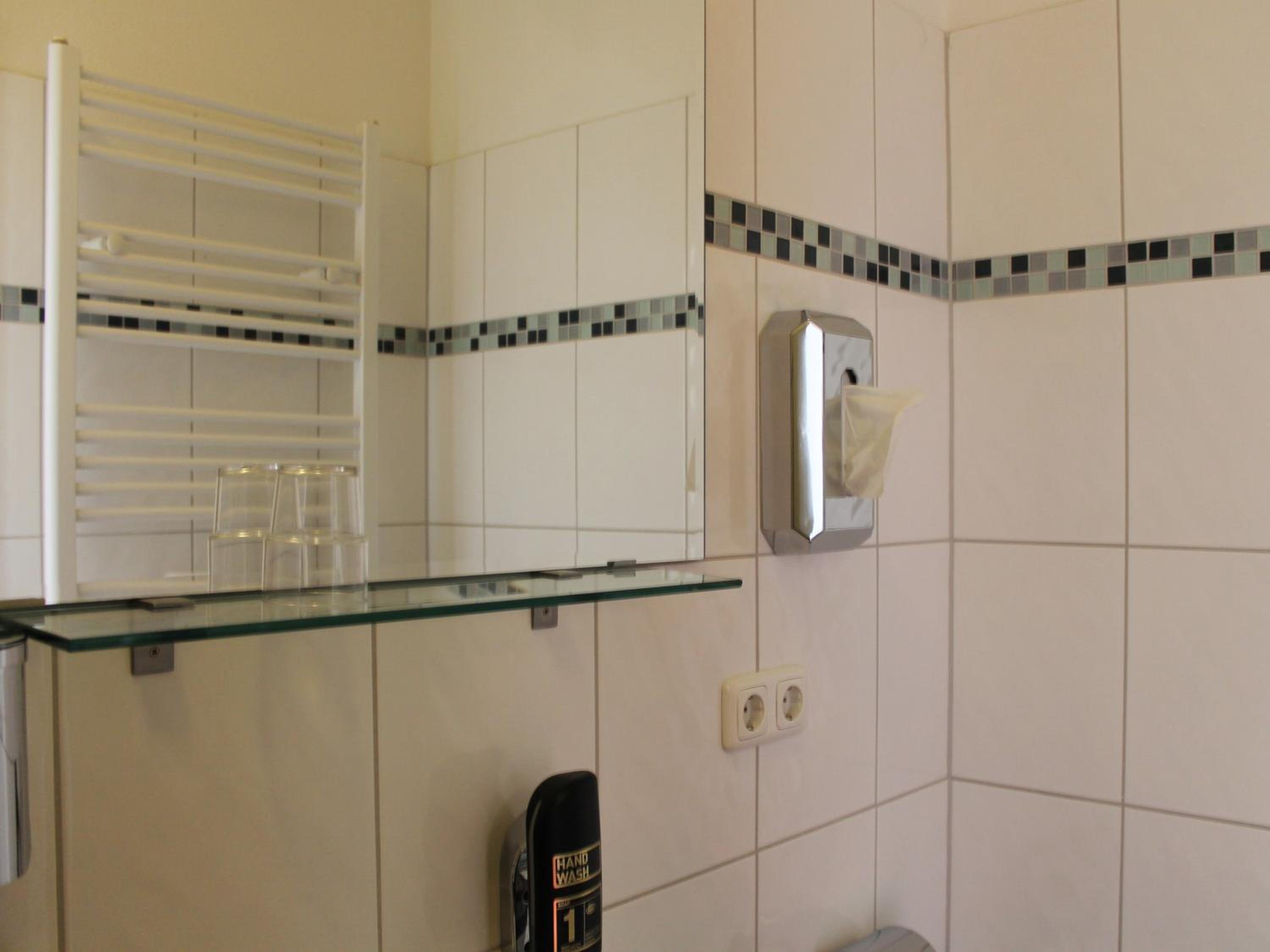 Offenbach Vacations - Aariana Hotel - Property Image 3