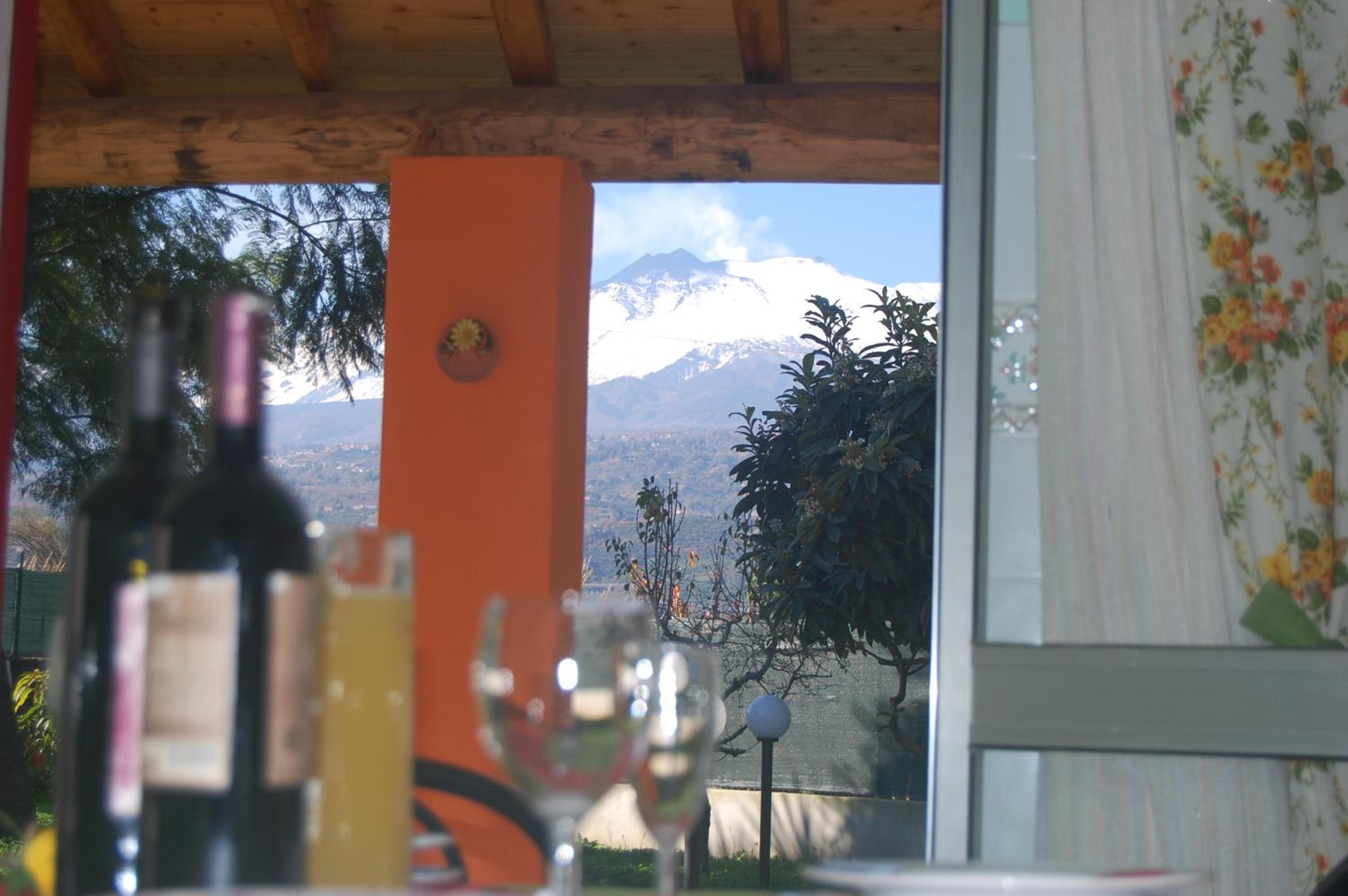 OMBRA E CAFFE' view 4