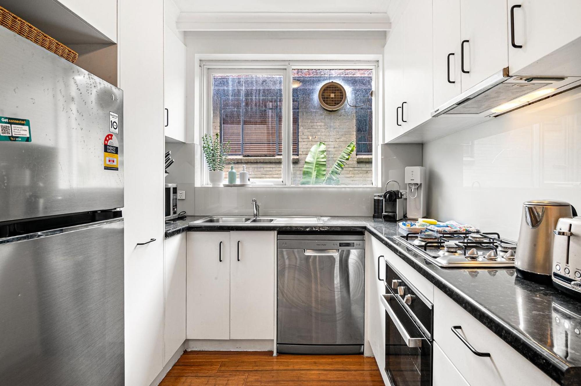 Serene 2-Bed Apartment in St Kilda