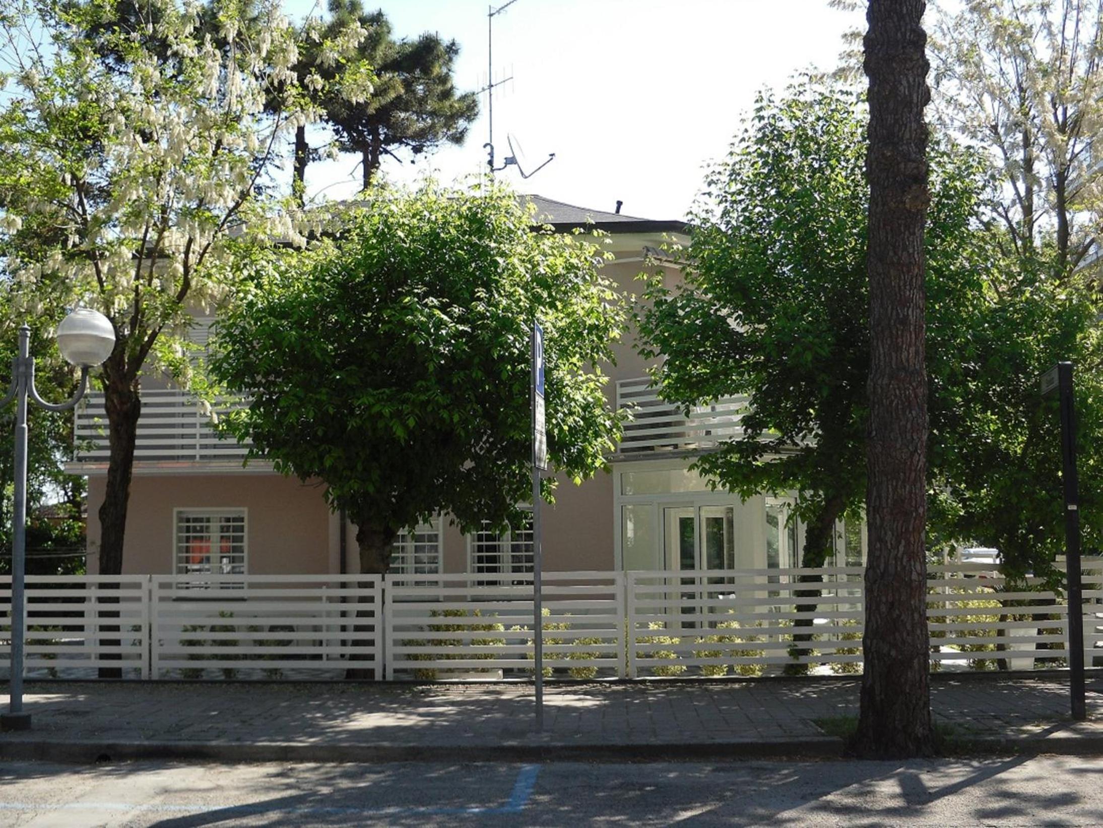 Photo 47