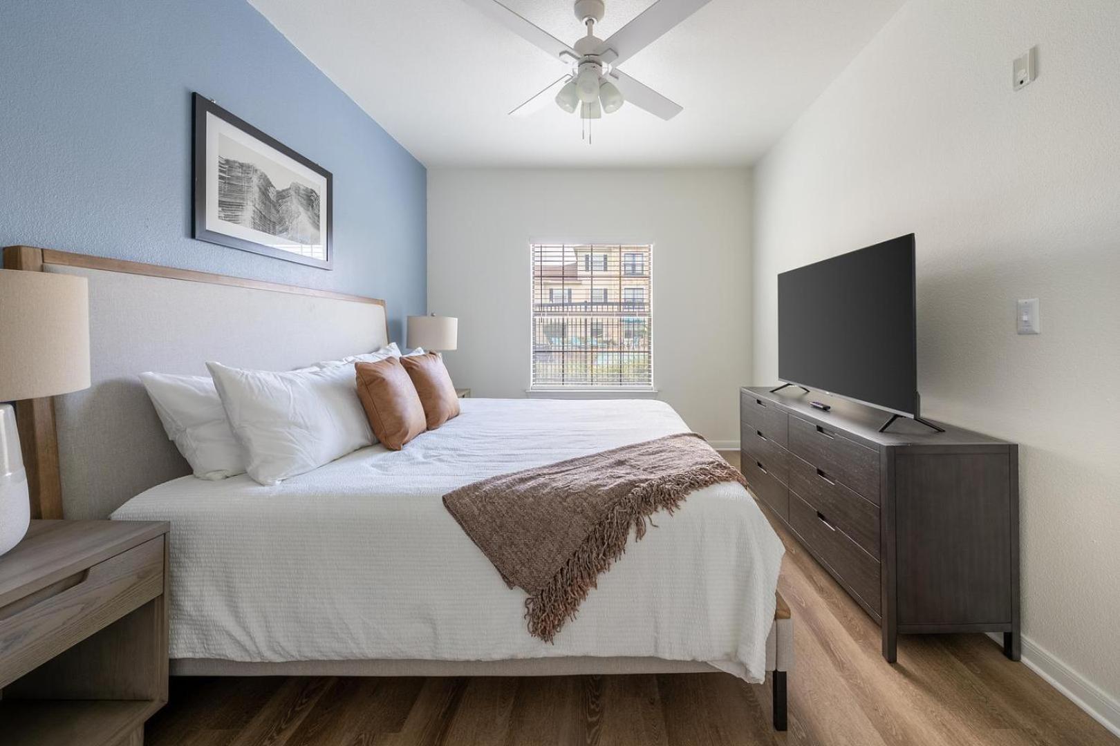 Landing Beautiful 2BD Gym