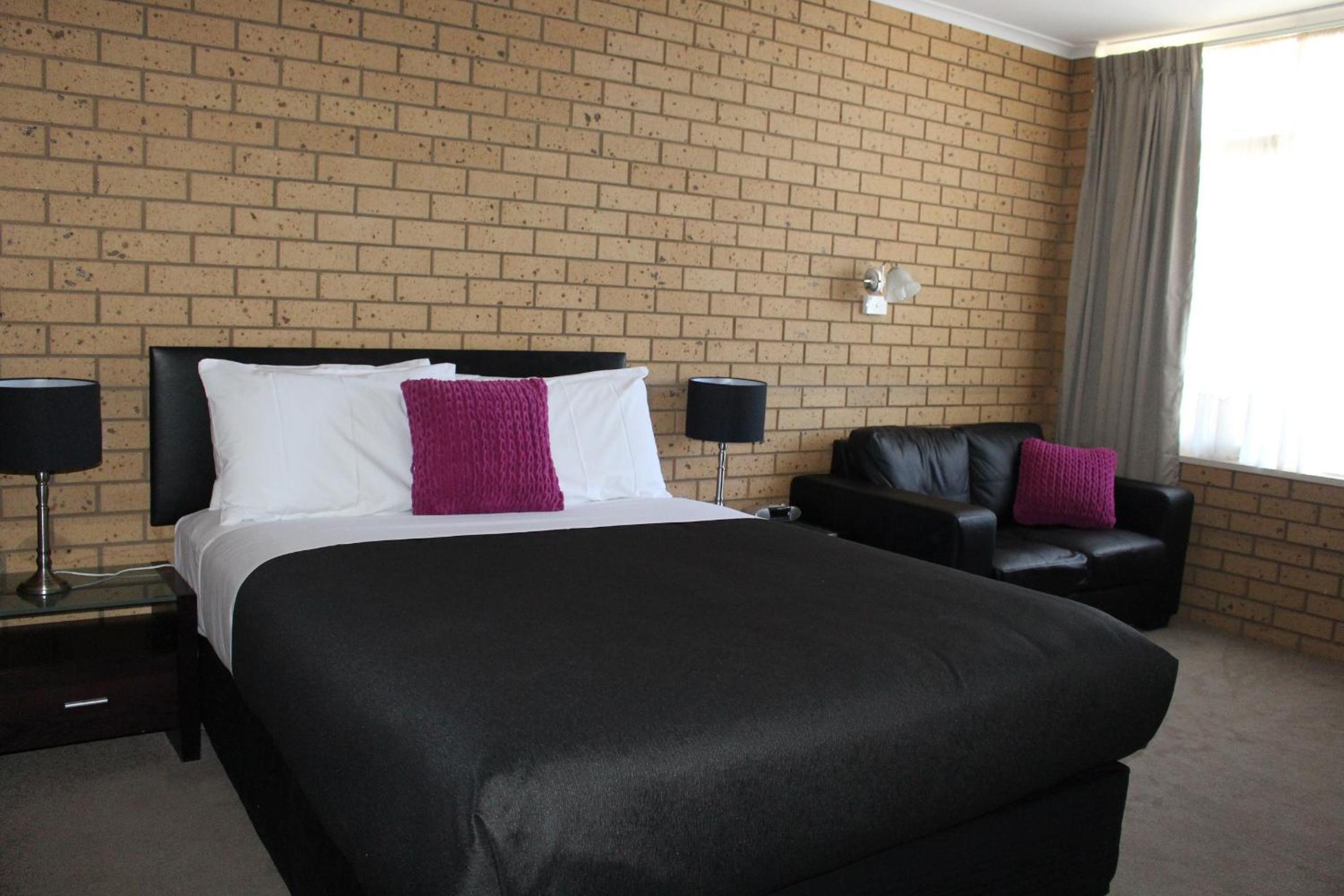 Avondel Motor Inn