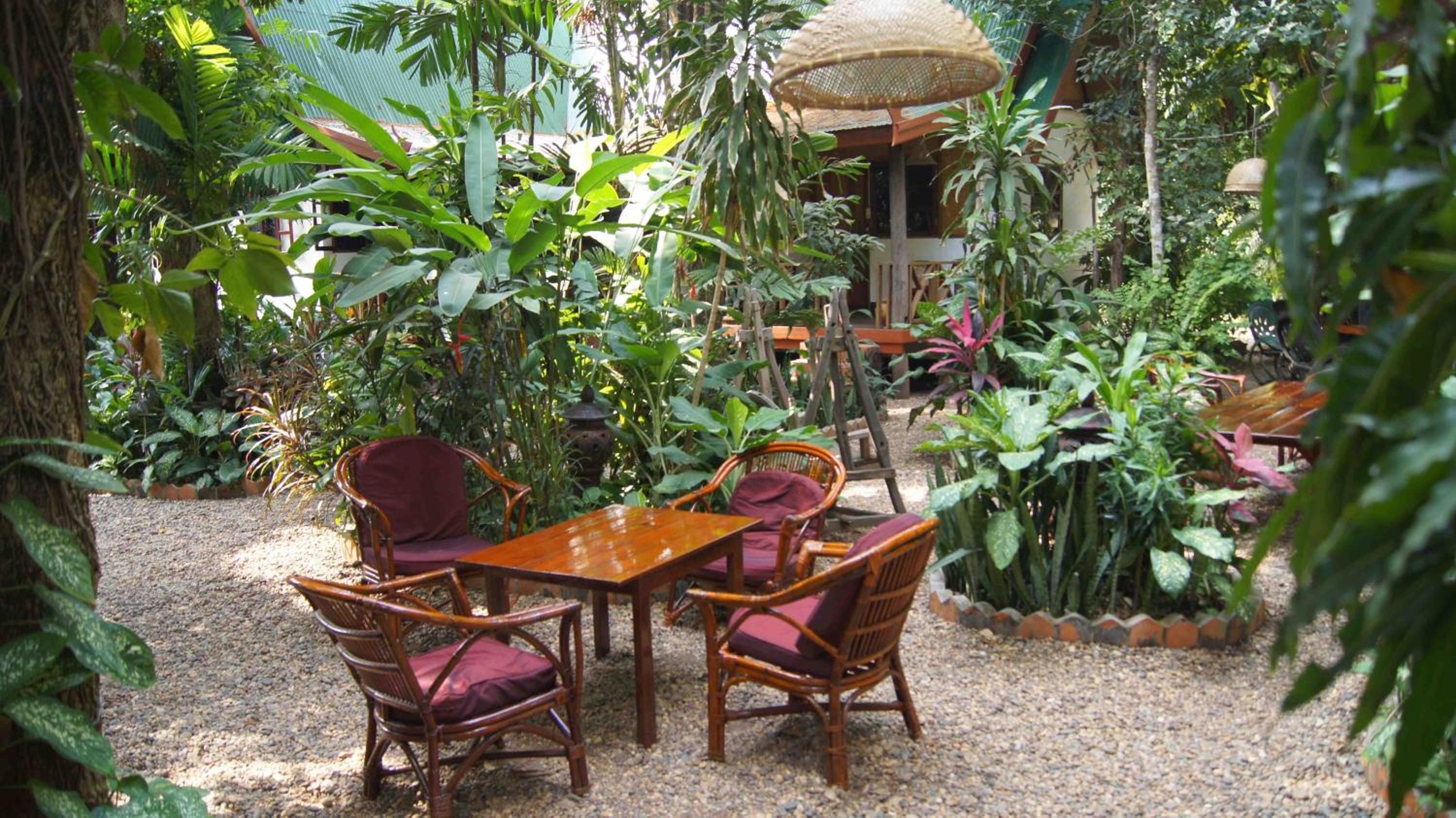 Mut Mee Garden Guest House