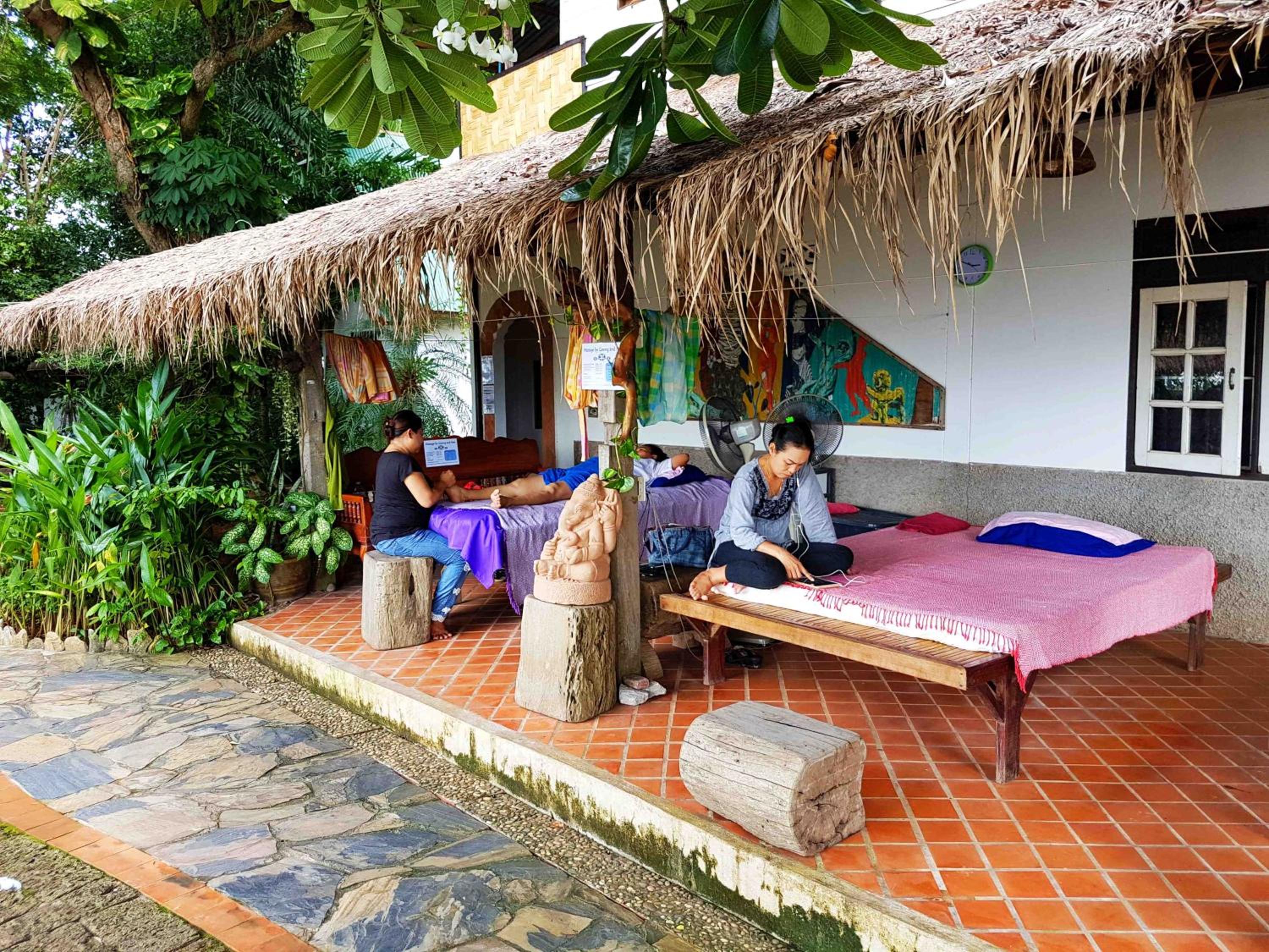 Mut Mee Garden Guest House