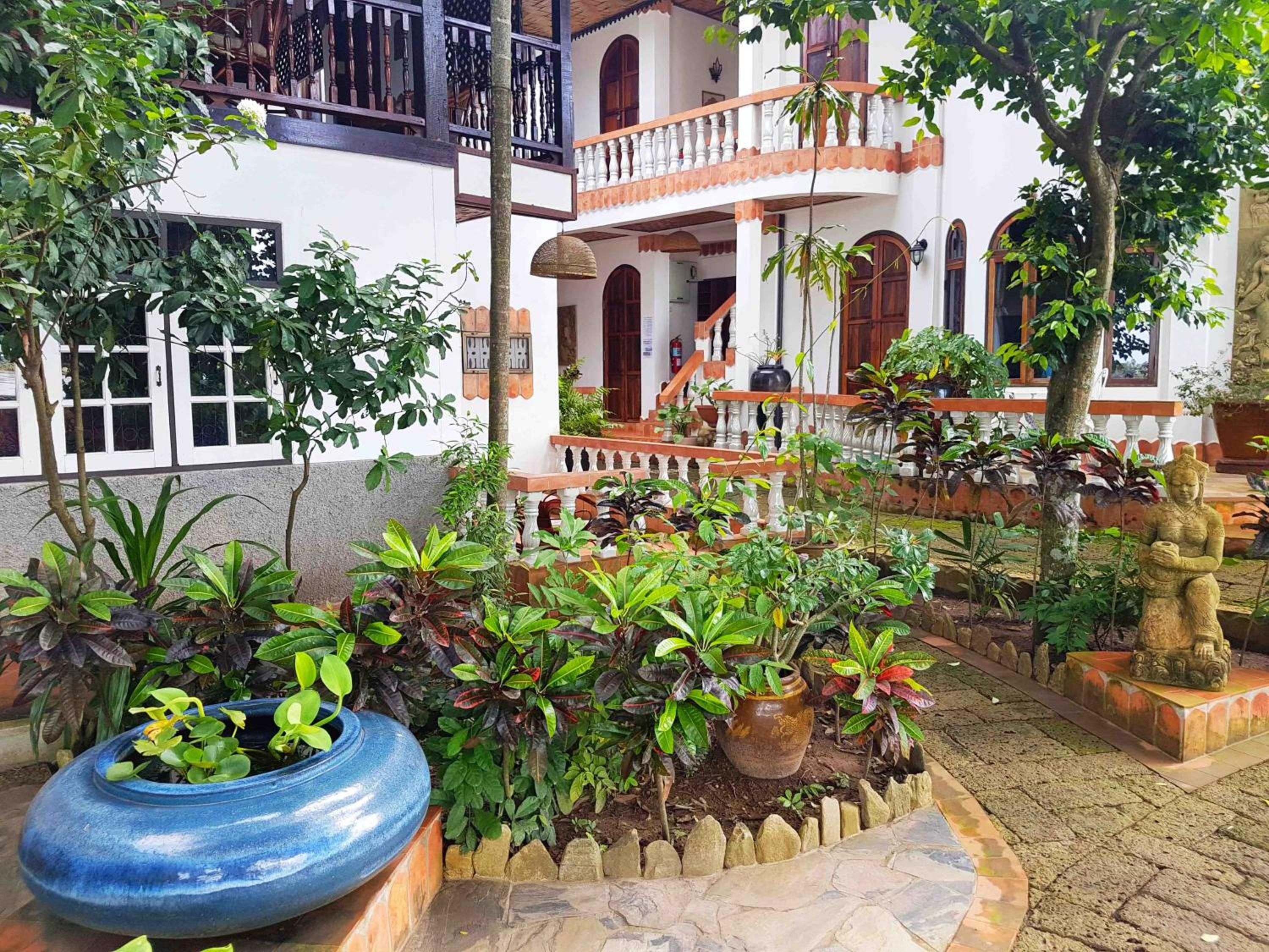 Mut Mee Garden Guest House