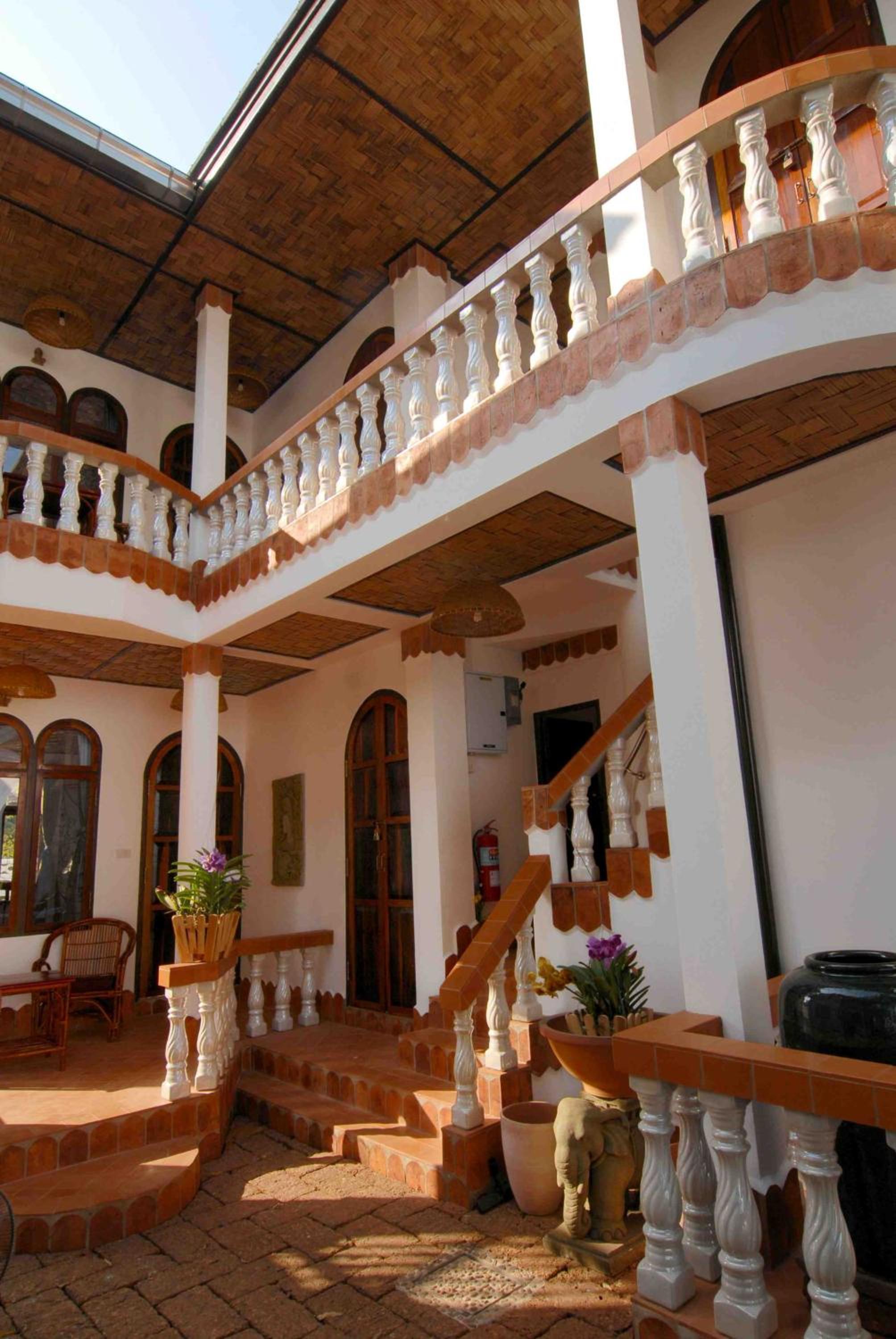 Mut Mee Garden Guest House