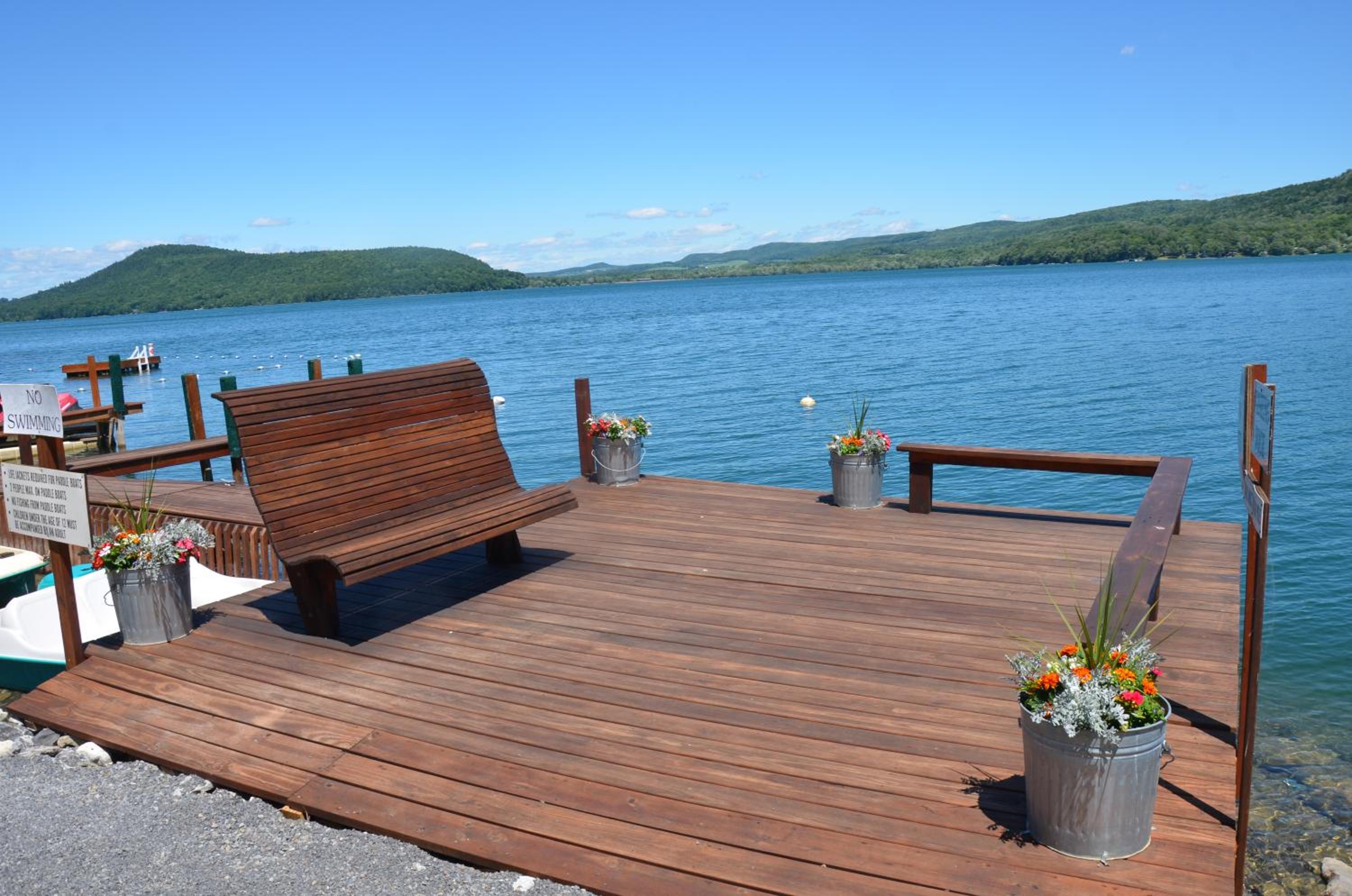Cooperstown Vacations - Lake View Motel - Property Image 4