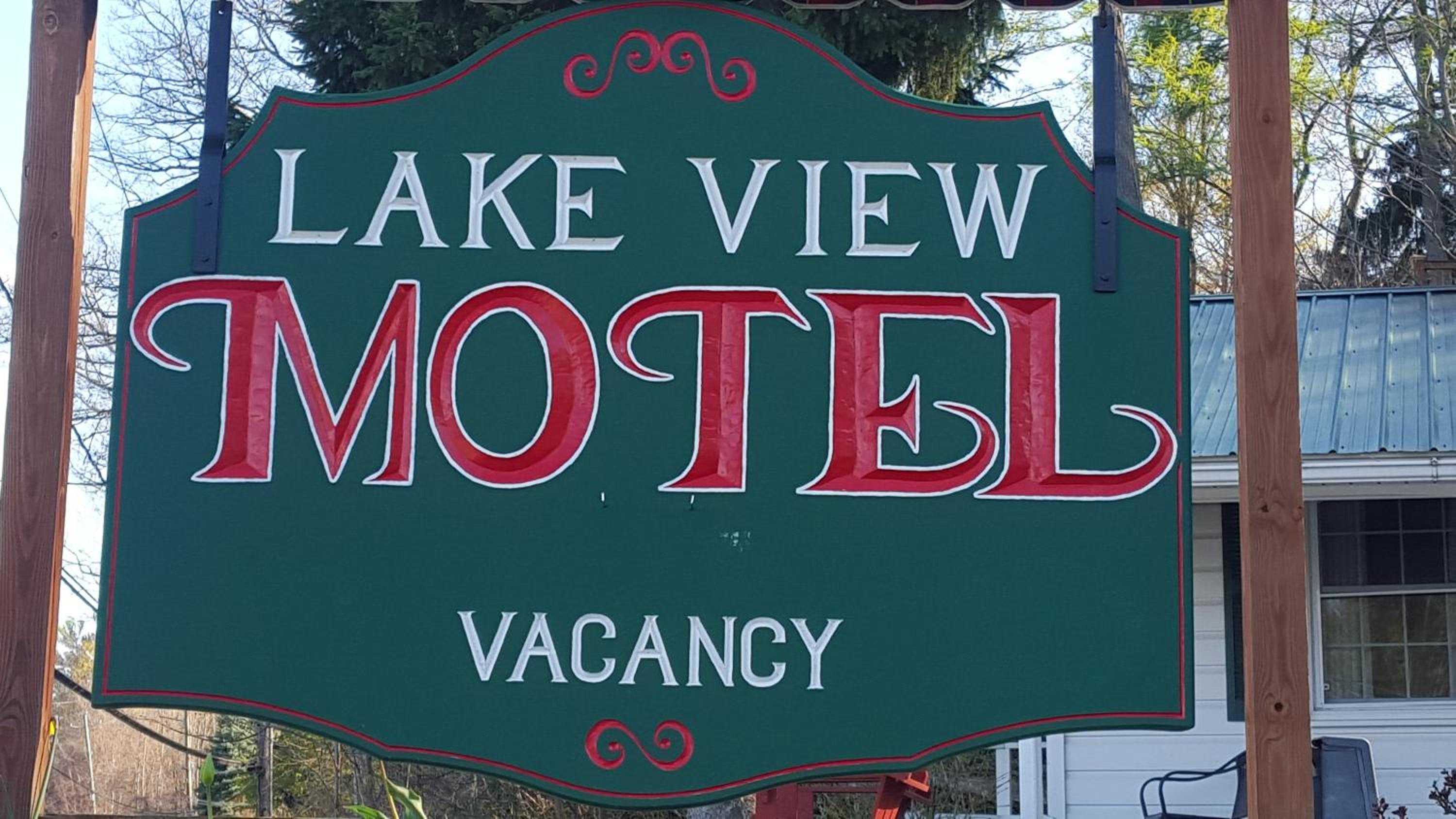 Lake View Motel