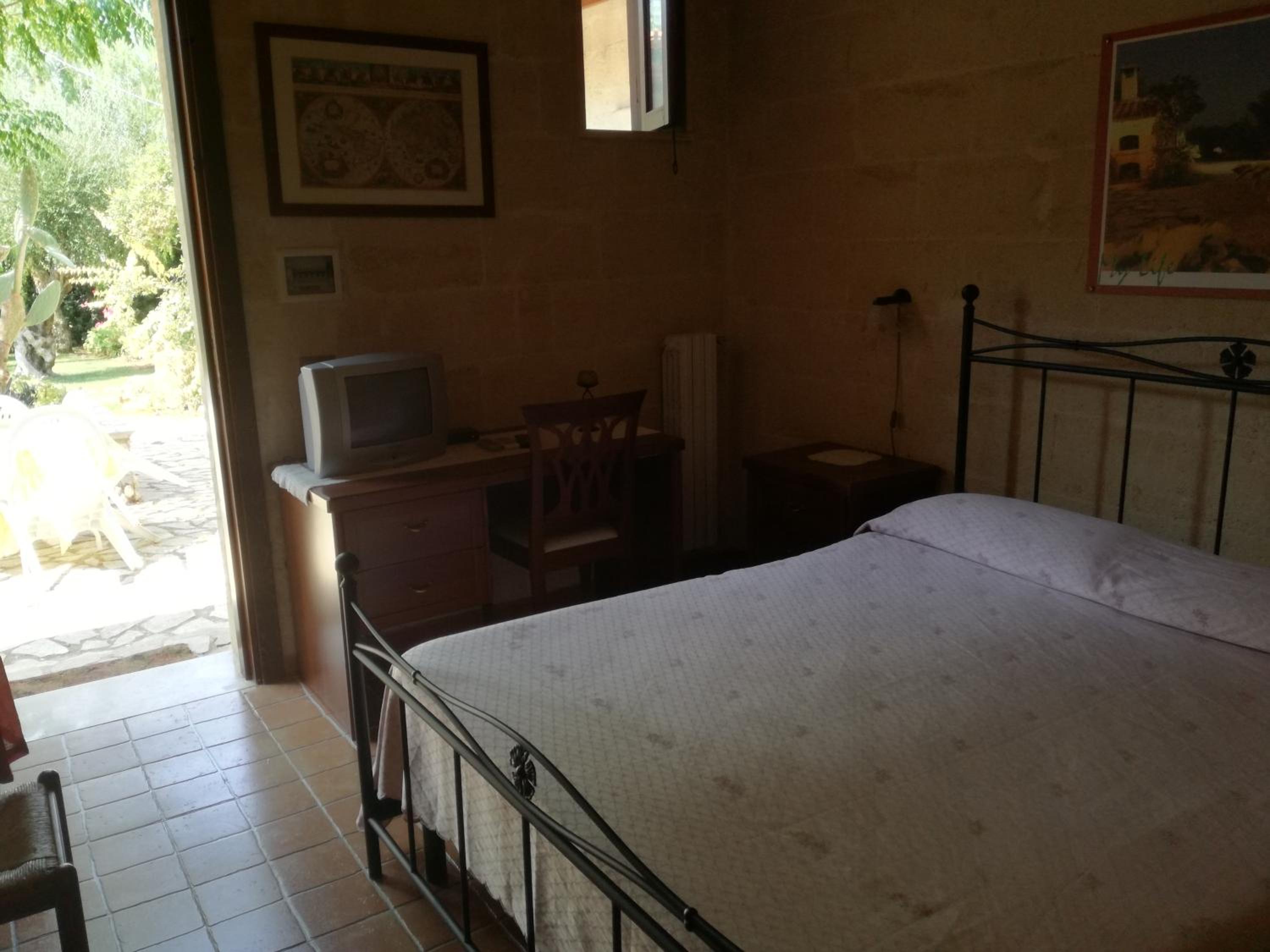 Photo 16