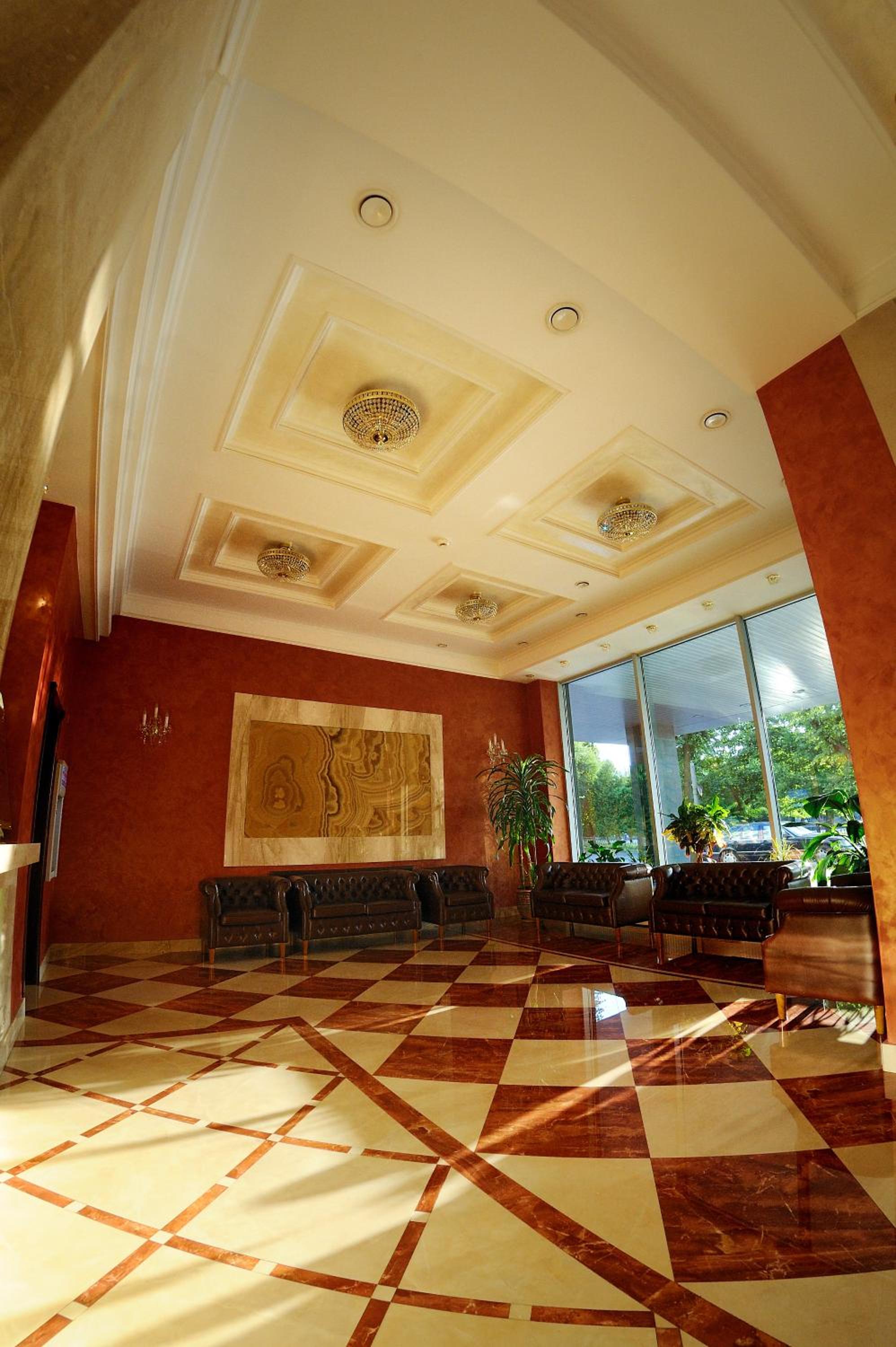 Hotel Mir en Rivne