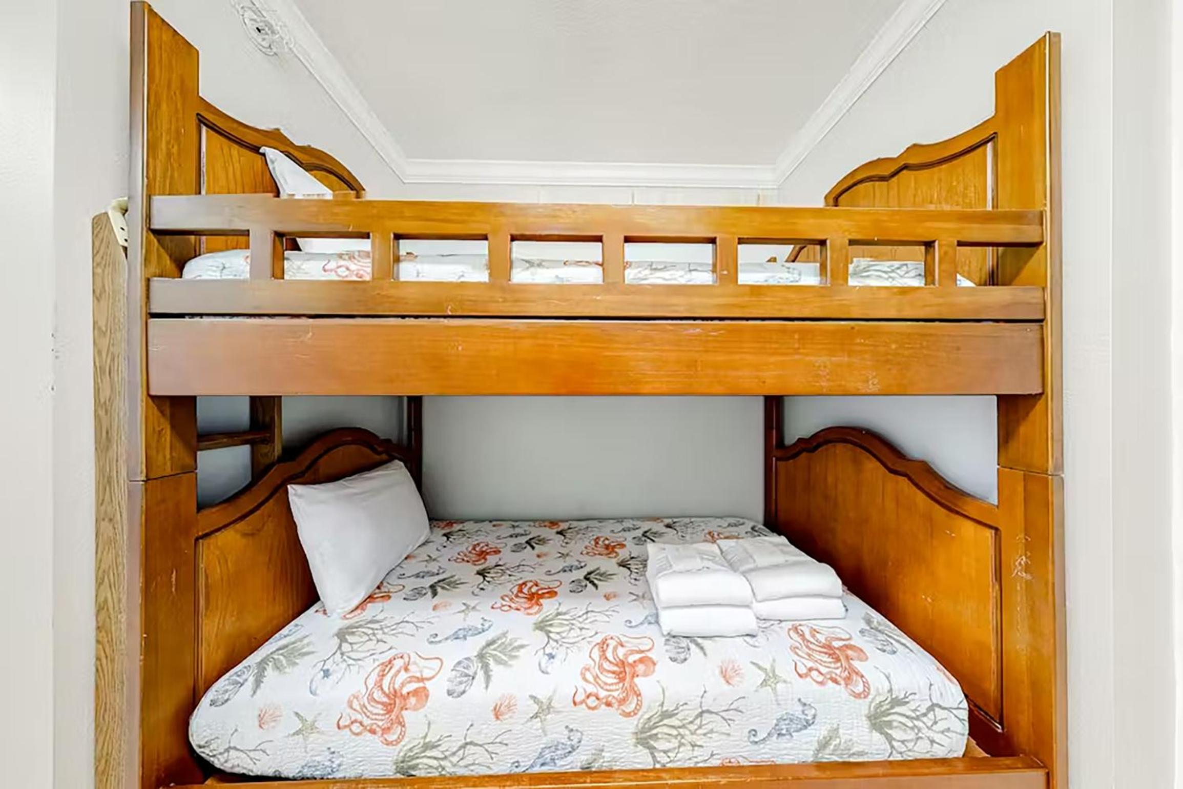 Emerald Beach 2333 by Emerald Coast Retreats