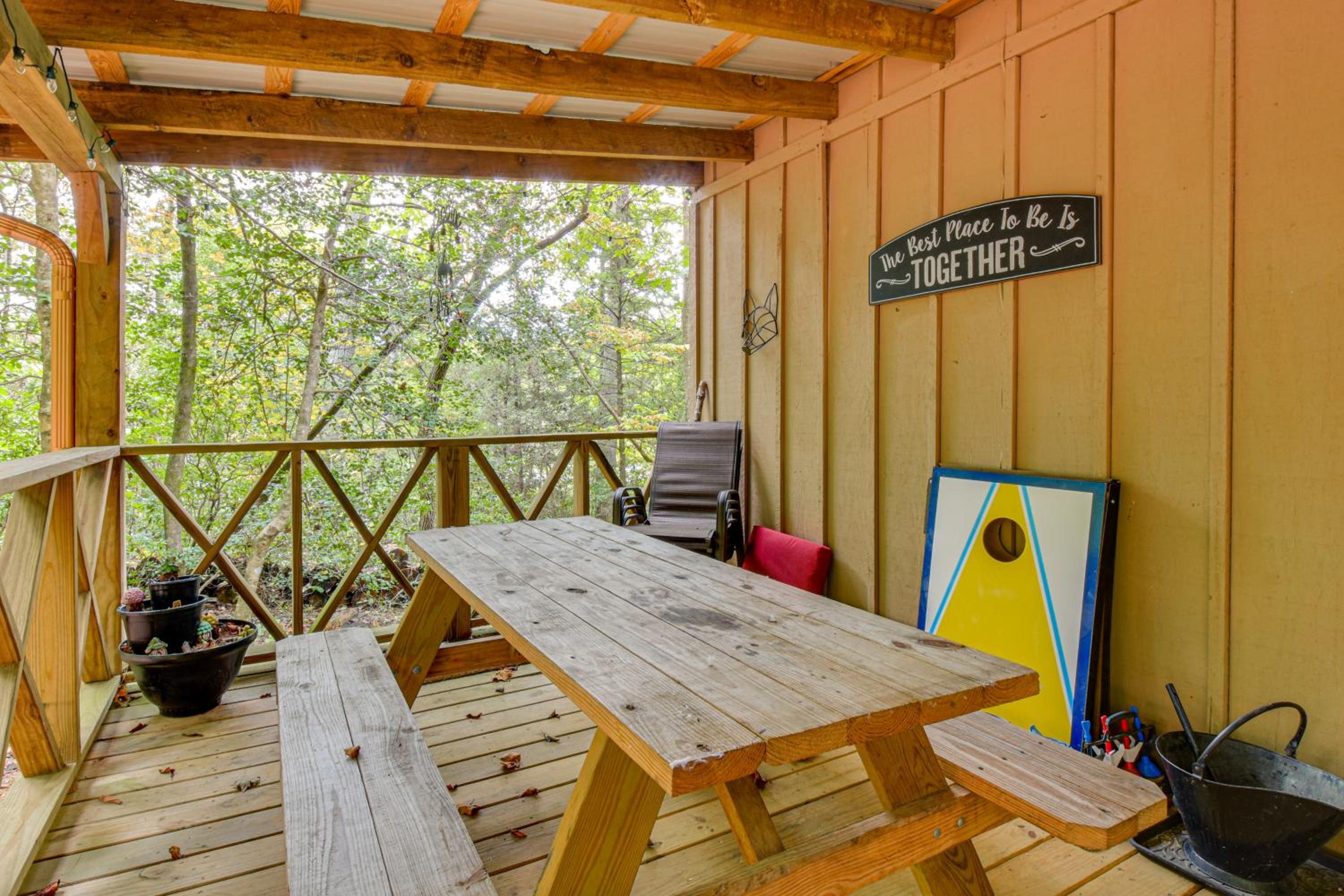 Hike and Fish Wooded Cabin Near Downtown Helen