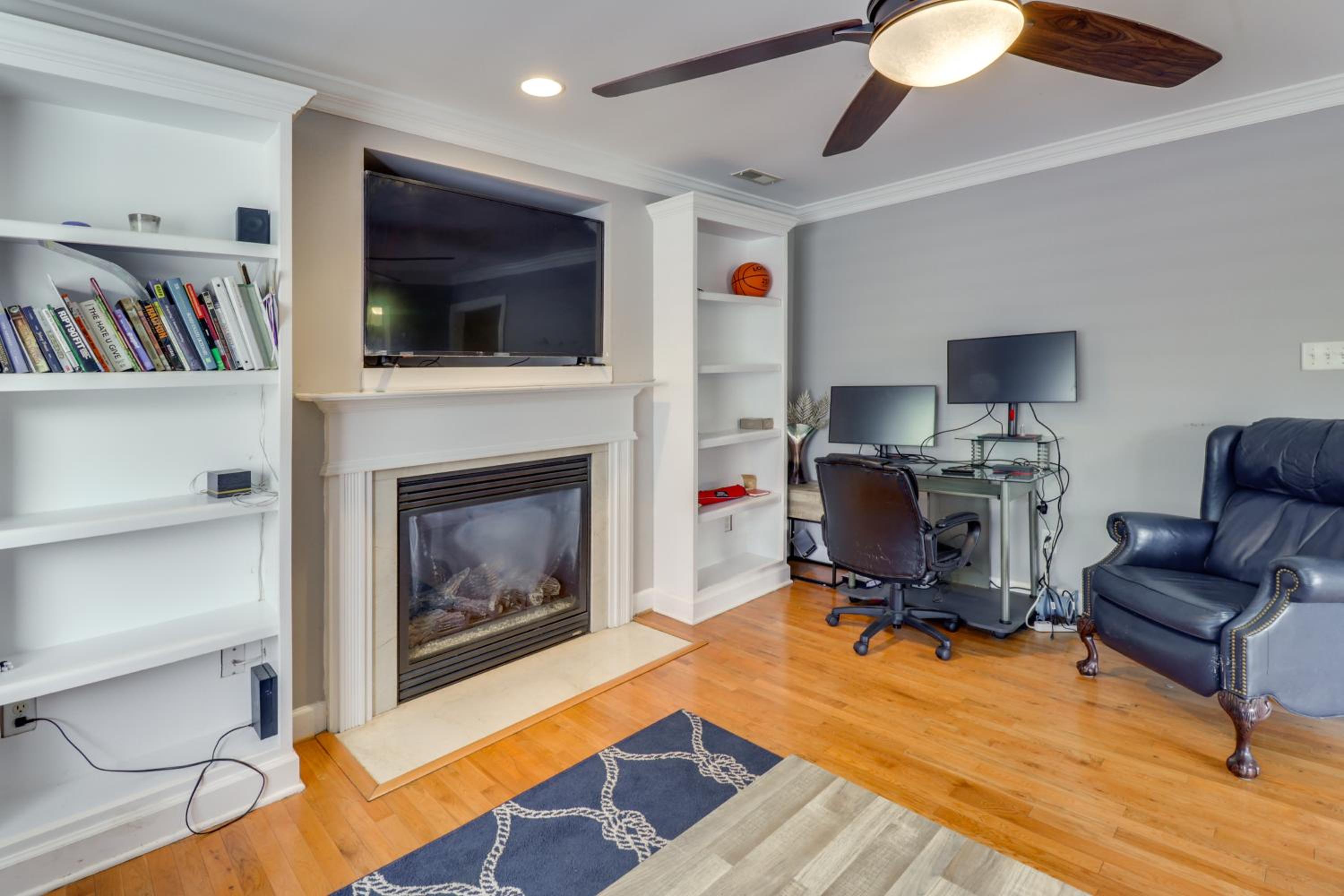 Centrally Located Hampton Roads Home with Game Room!