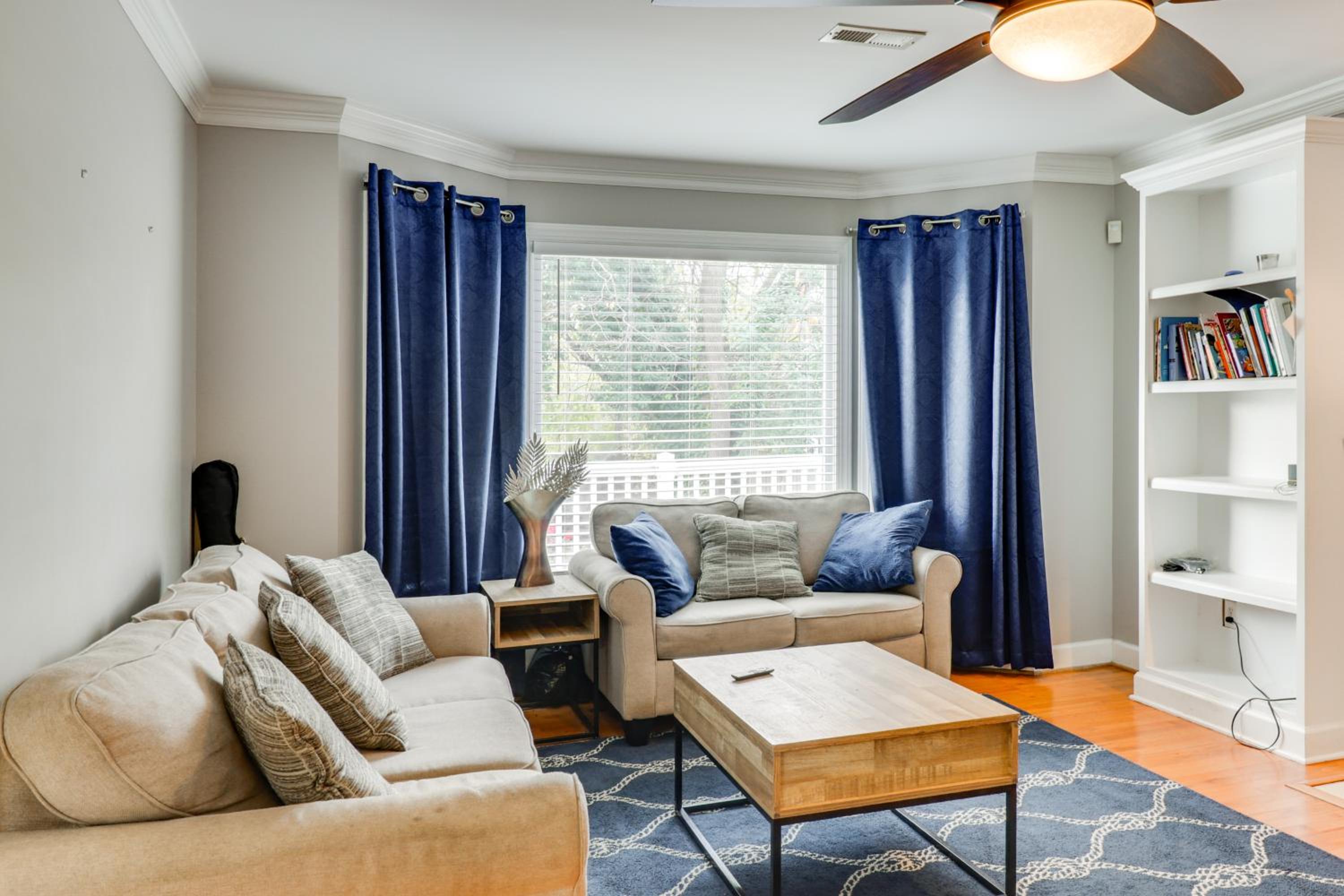 Centrally Located Hampton Roads Home with Game Room!