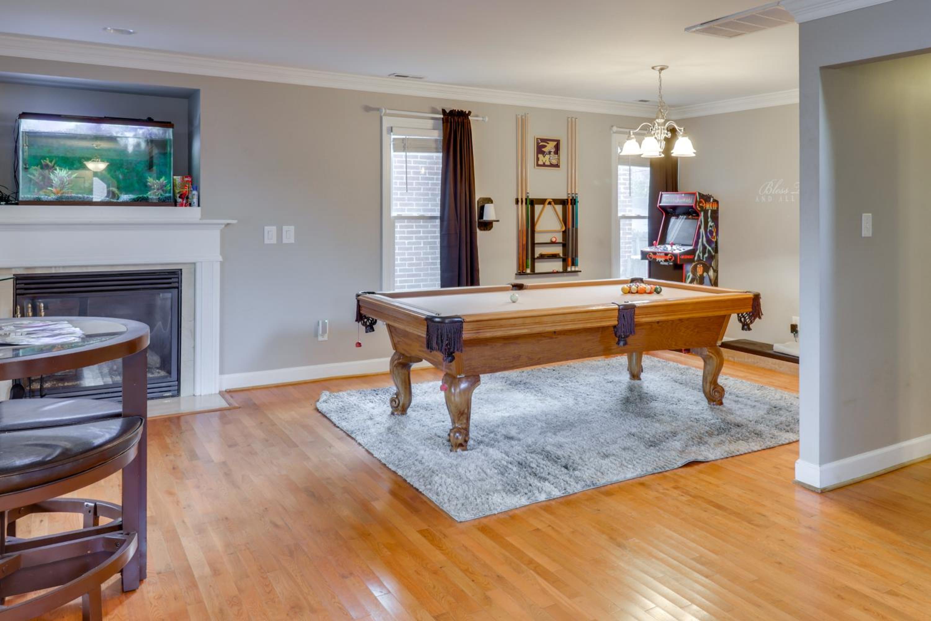 Centrally Located Hampton Roads Home with Game Room!