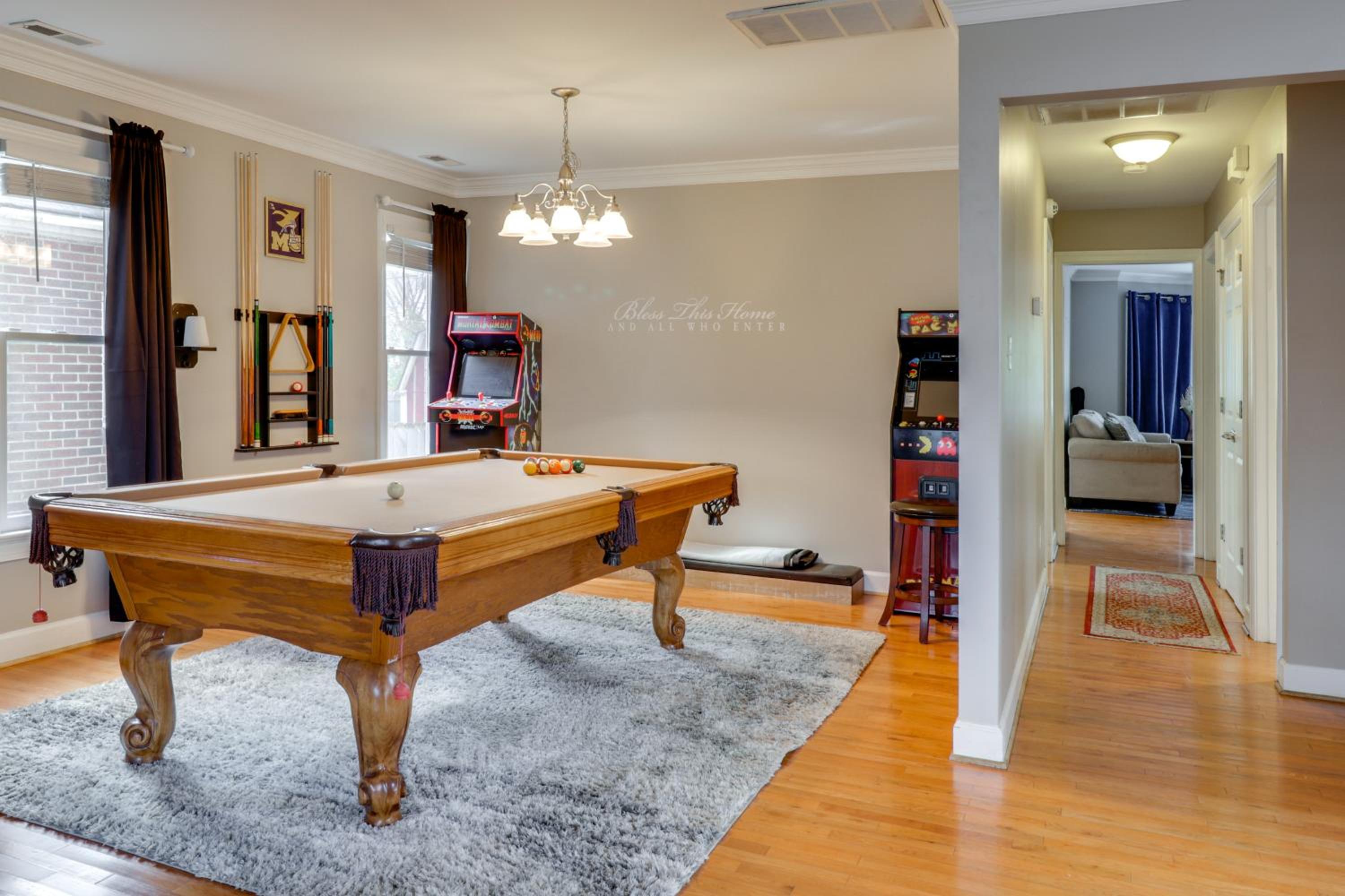 Centrally Located Hampton Roads Home with Game Room!