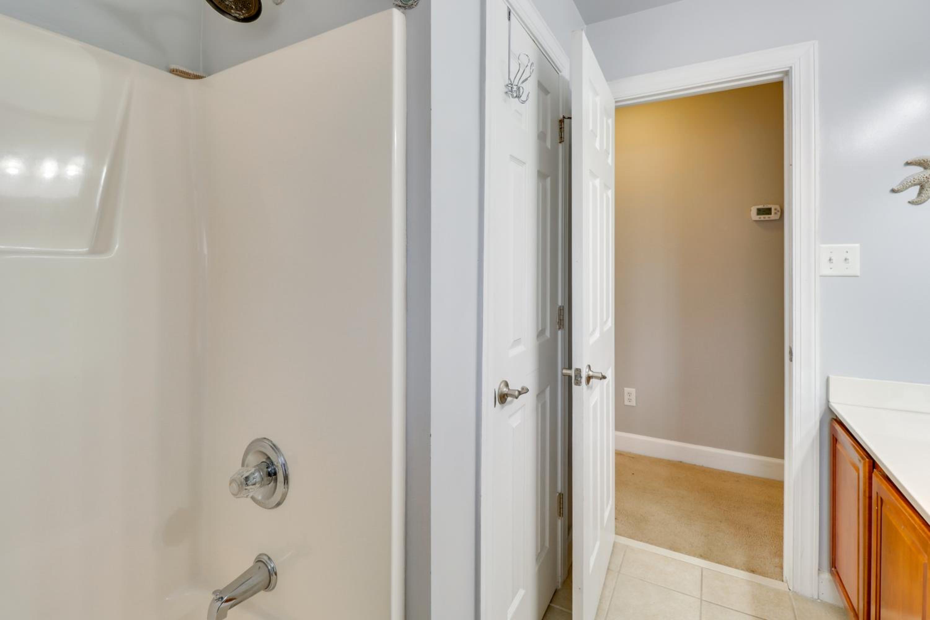 Centrally Located Hampton Roads Home with Game Room!