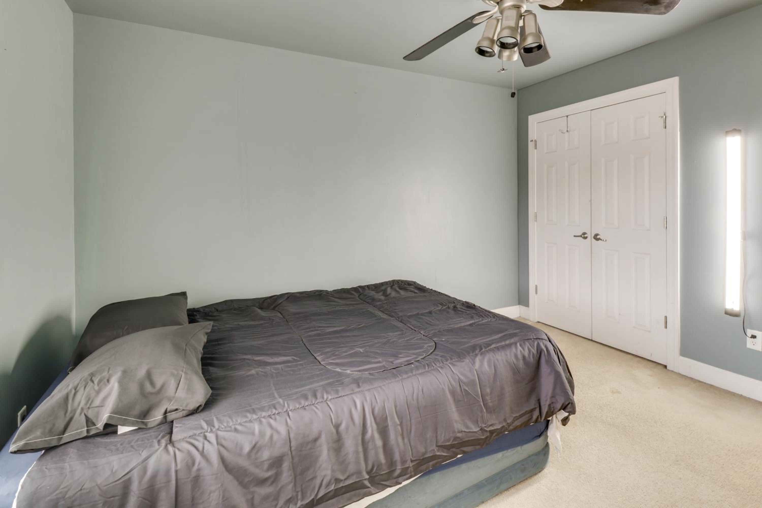 Centrally Located Hampton Roads Home with Game Room!