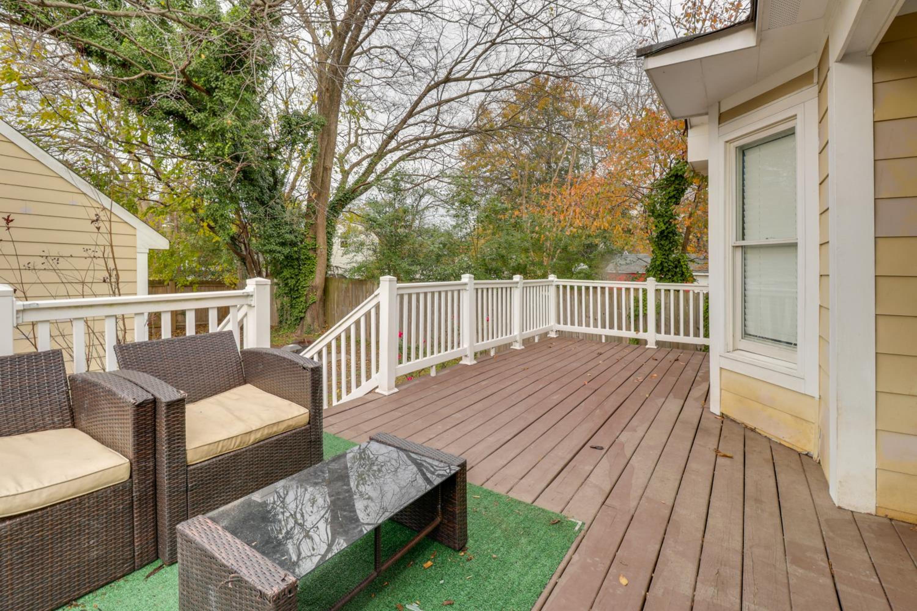 Centrally Located Hampton Roads Home with Game Room!