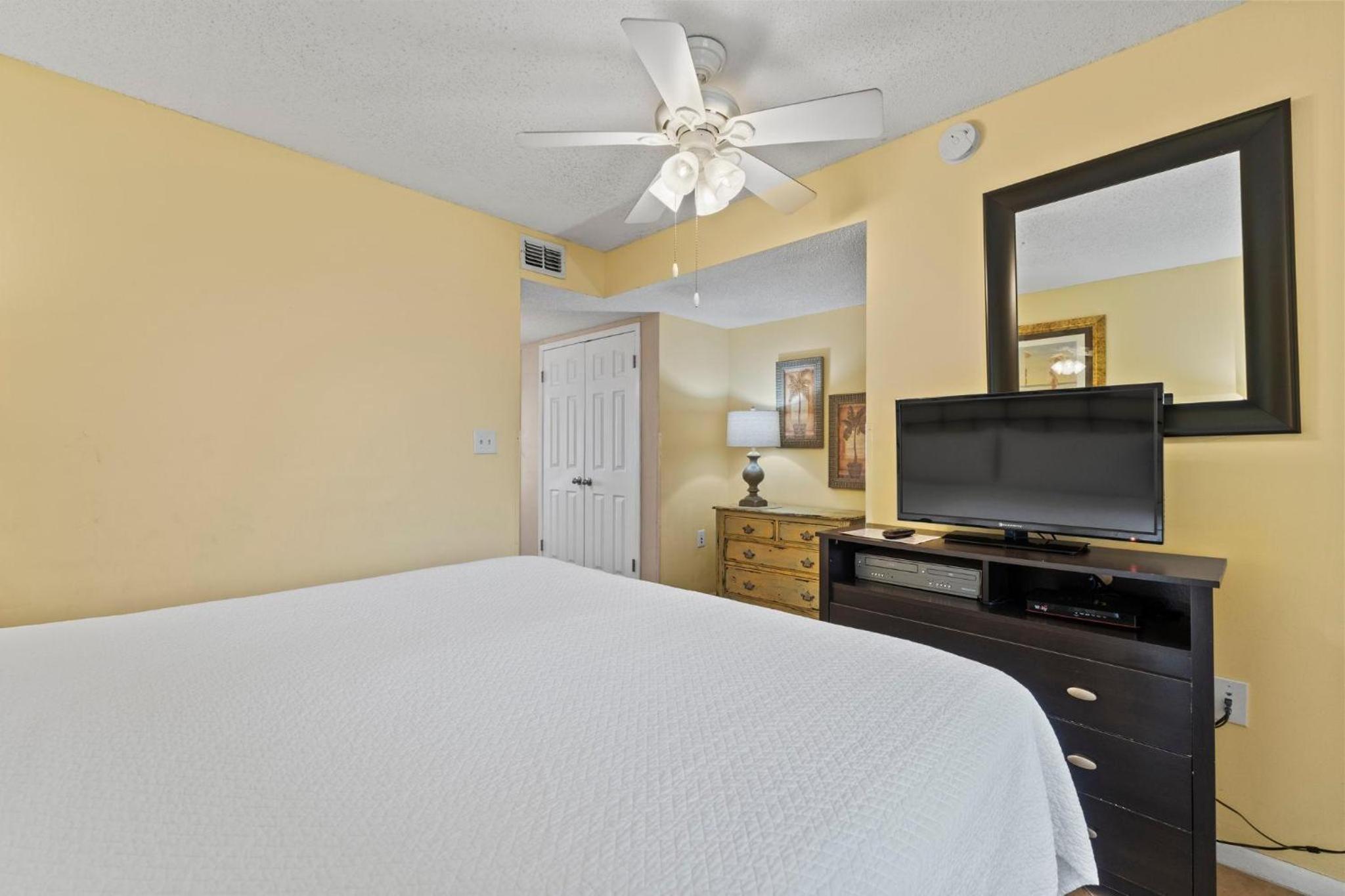 Island Winds West Unit 575