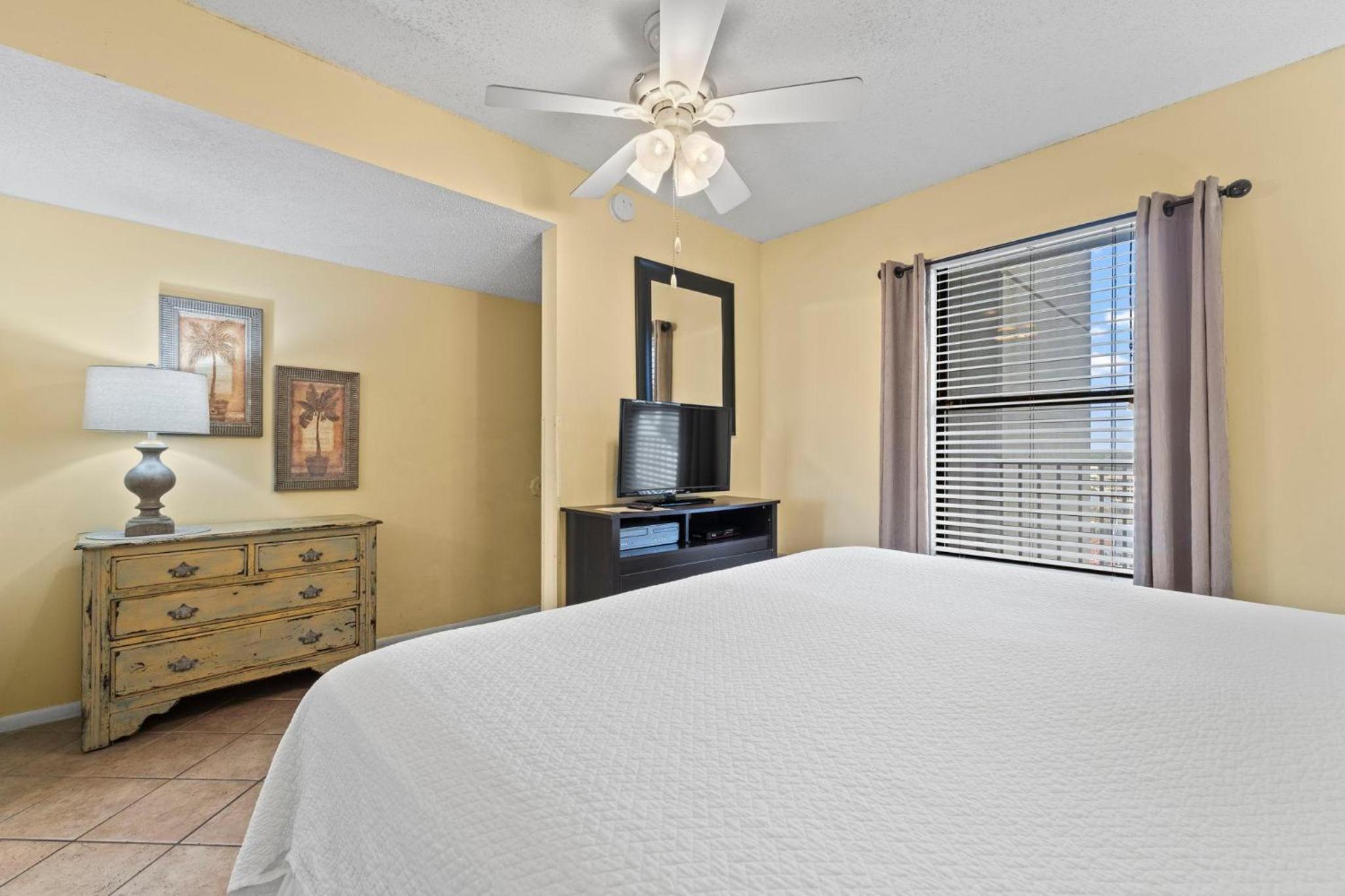 Island Winds West Unit 575