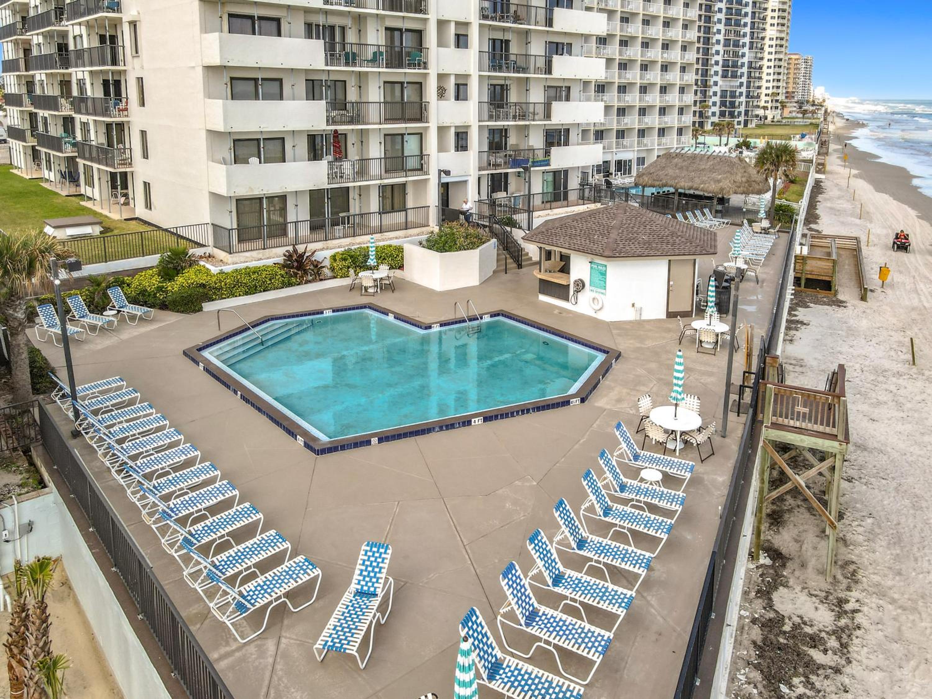Oceanfront 1BR Condo Balcony, Heated Pool Beach