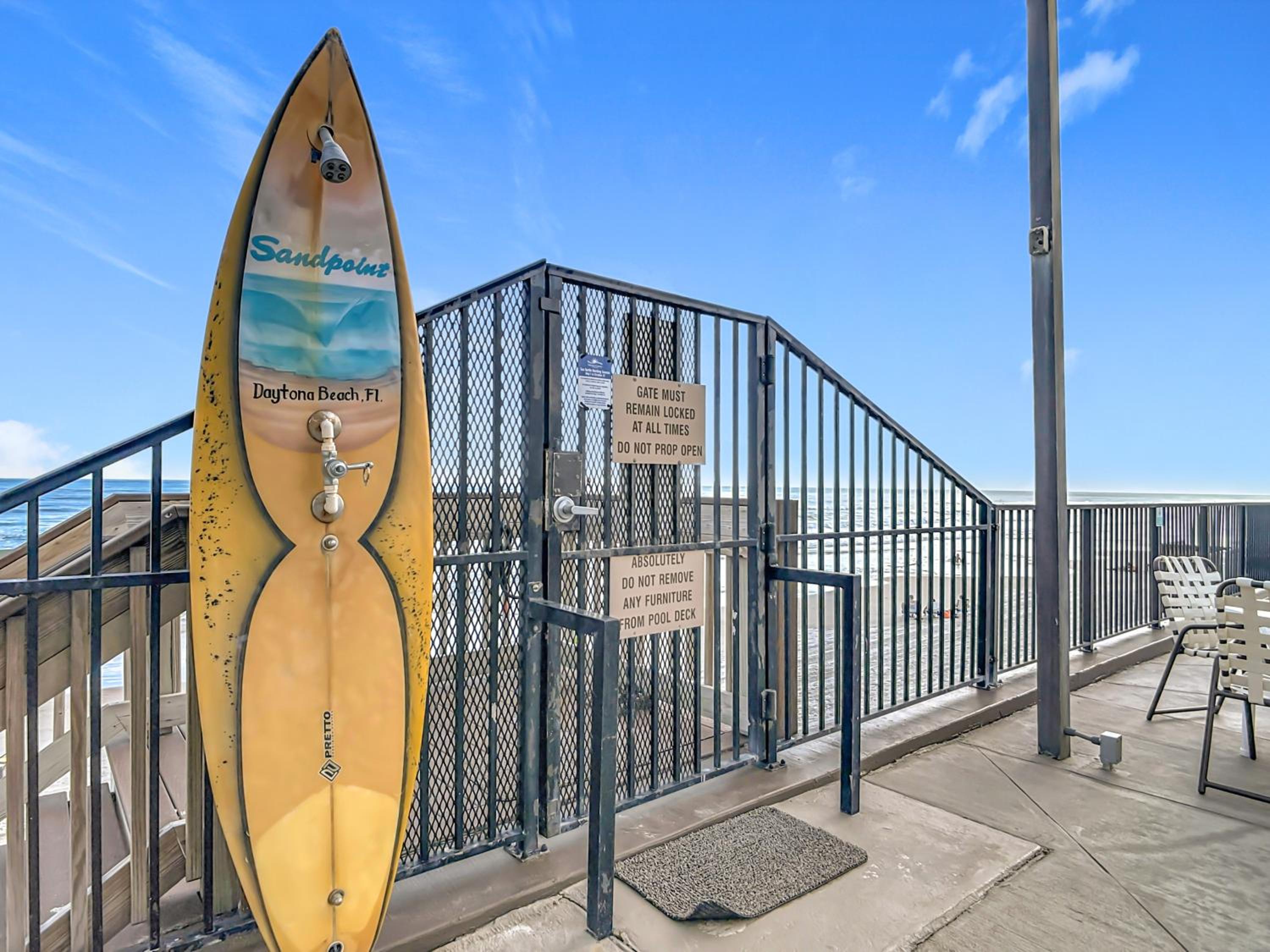 Oceanfront 1BR Condo Balcony, Heated Pool Beach