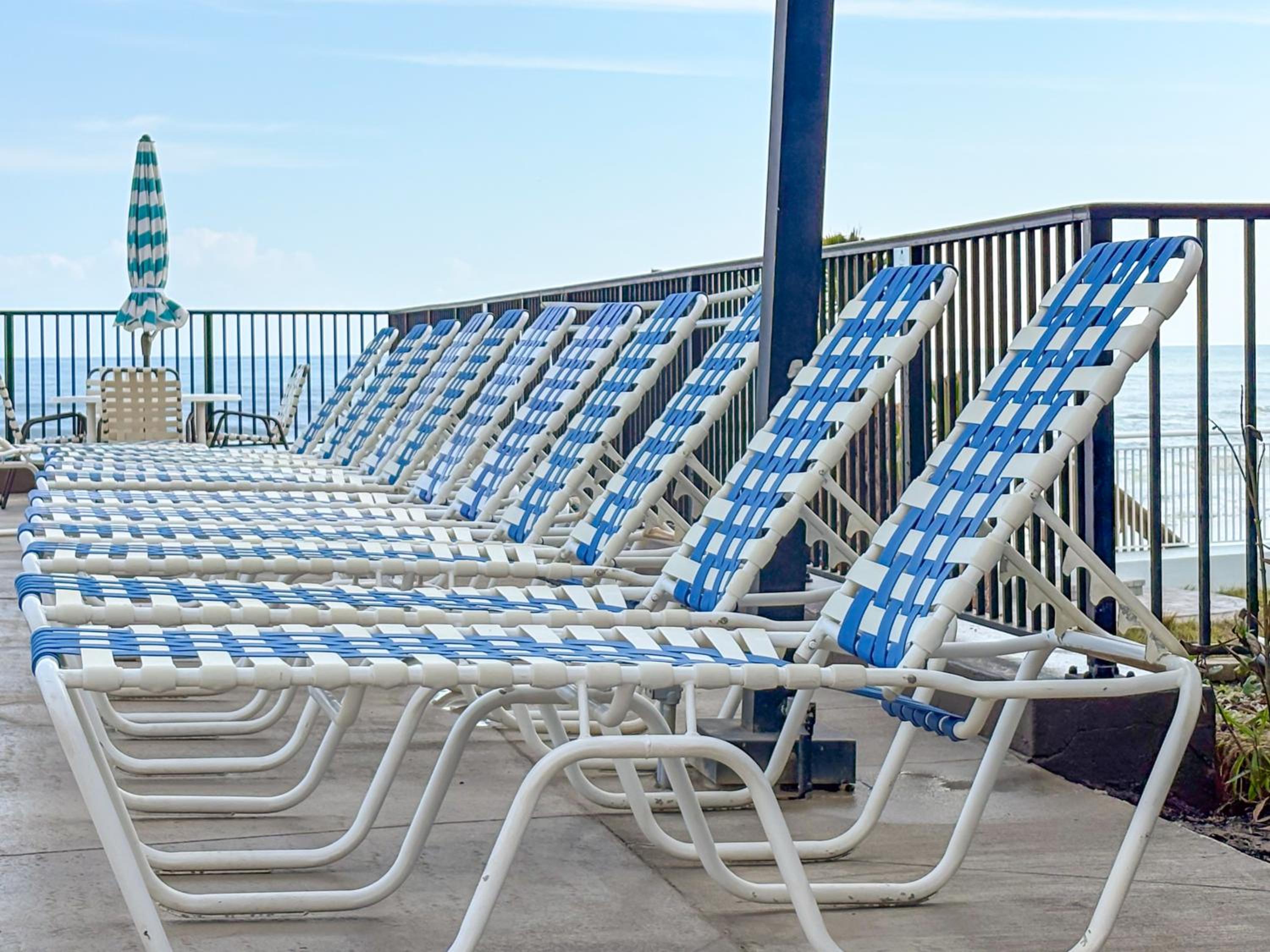 Oceanfront 1BR Condo Balcony, Heated Pool Beach