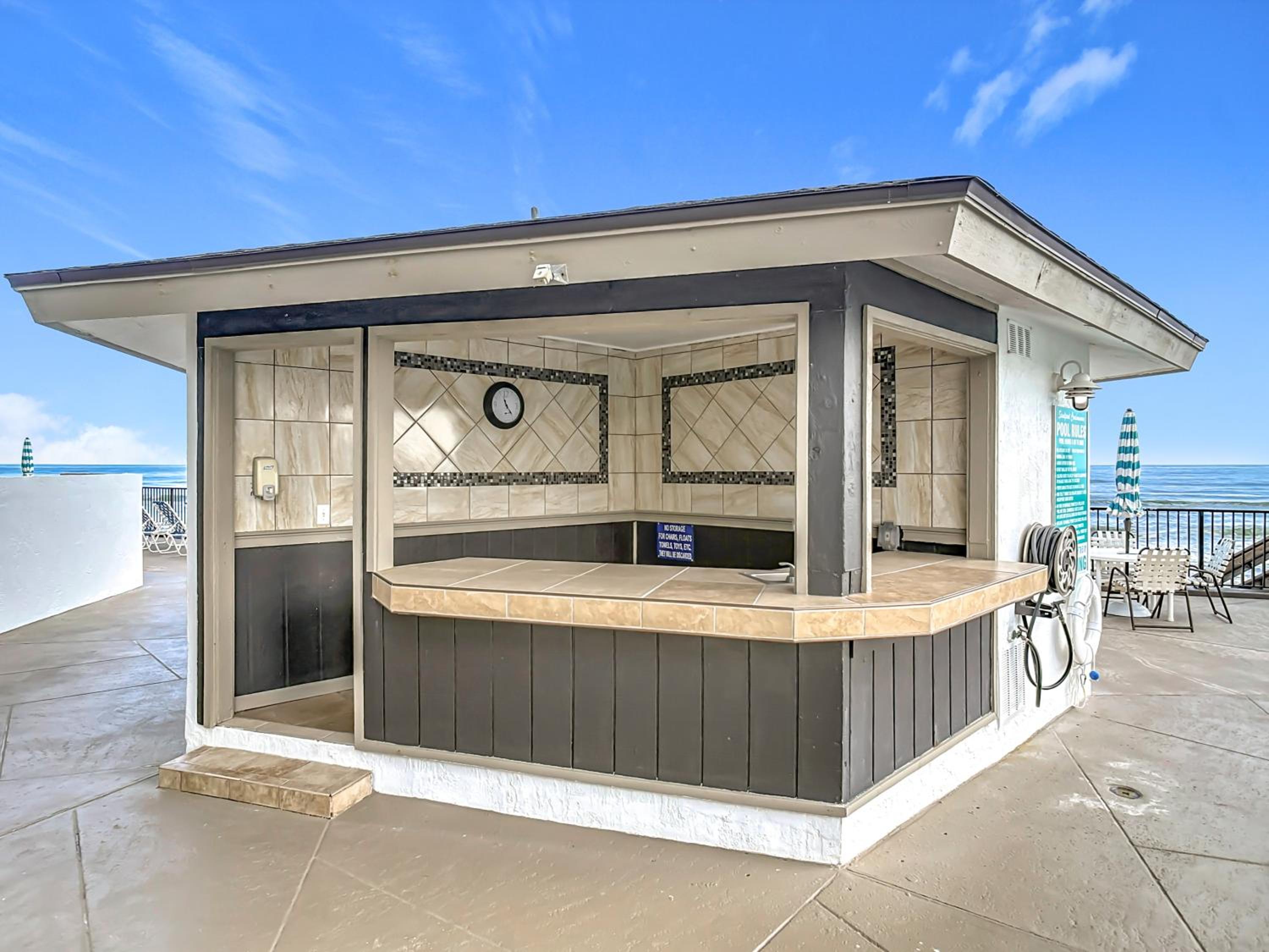 Oceanfront 1BR Condo Balcony, Heated Pool Beach