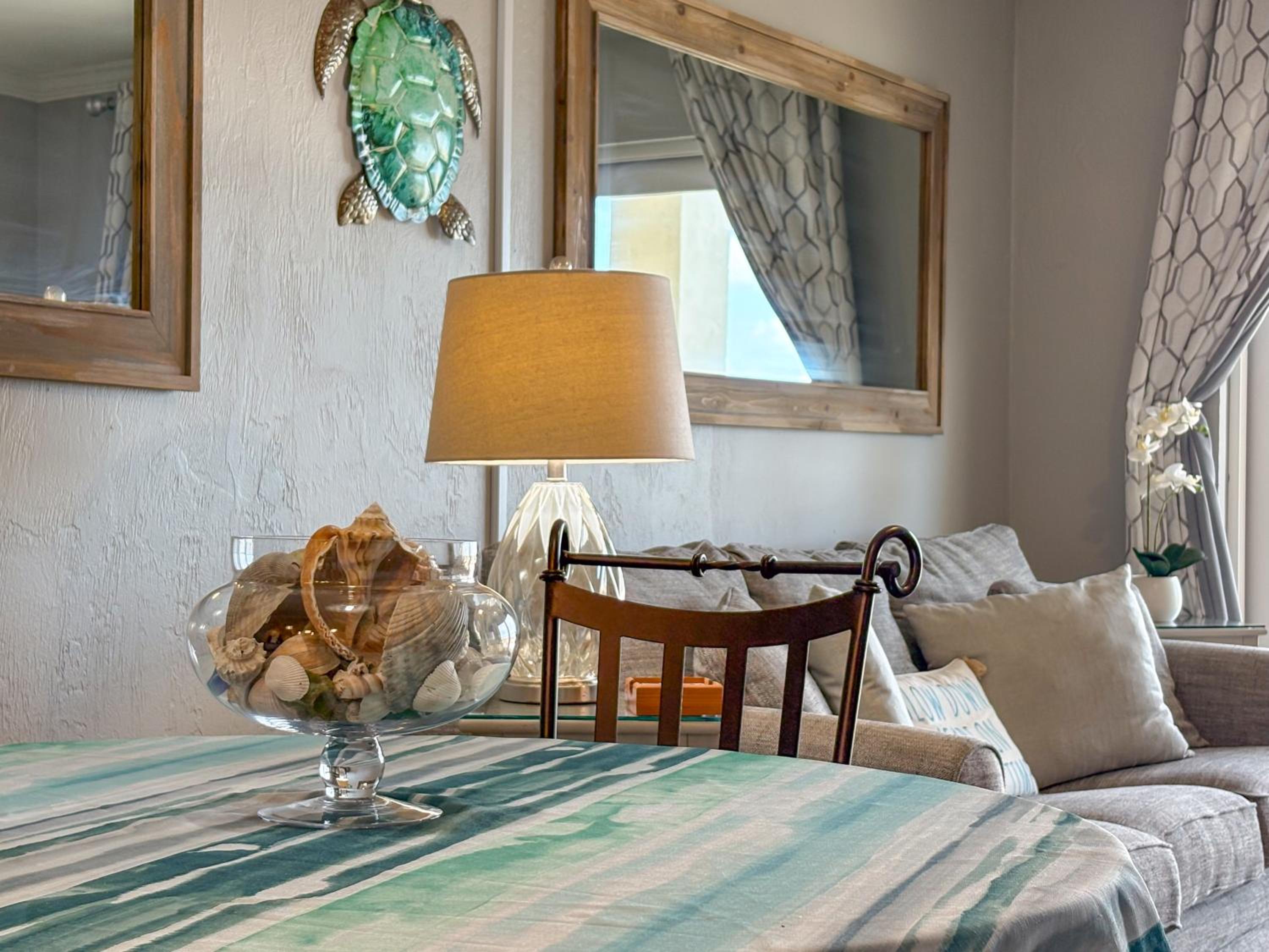Oceanfront 1BR Condo Balcony, Heated Pool Beach