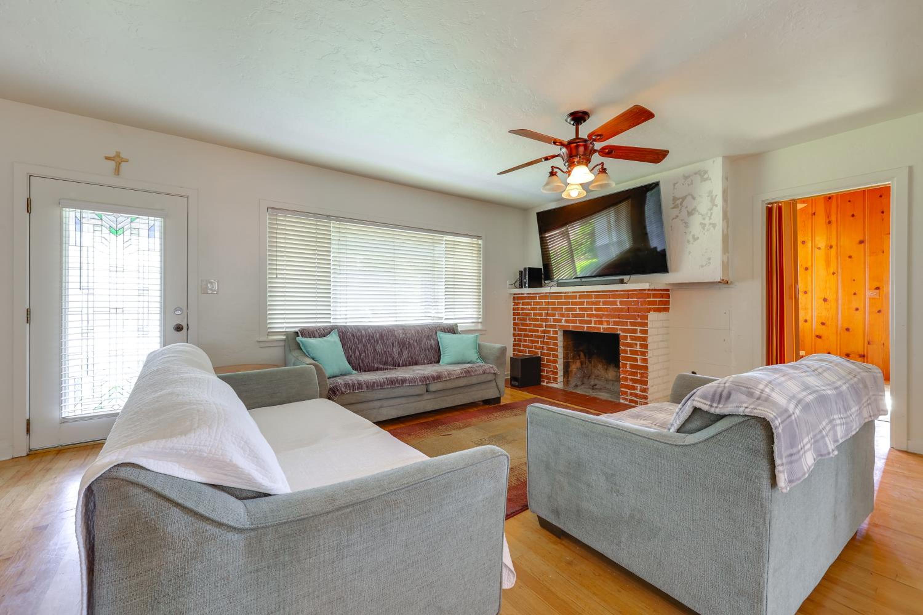 Hot Tub, Patio and Outdoor Games at Visalia Home
