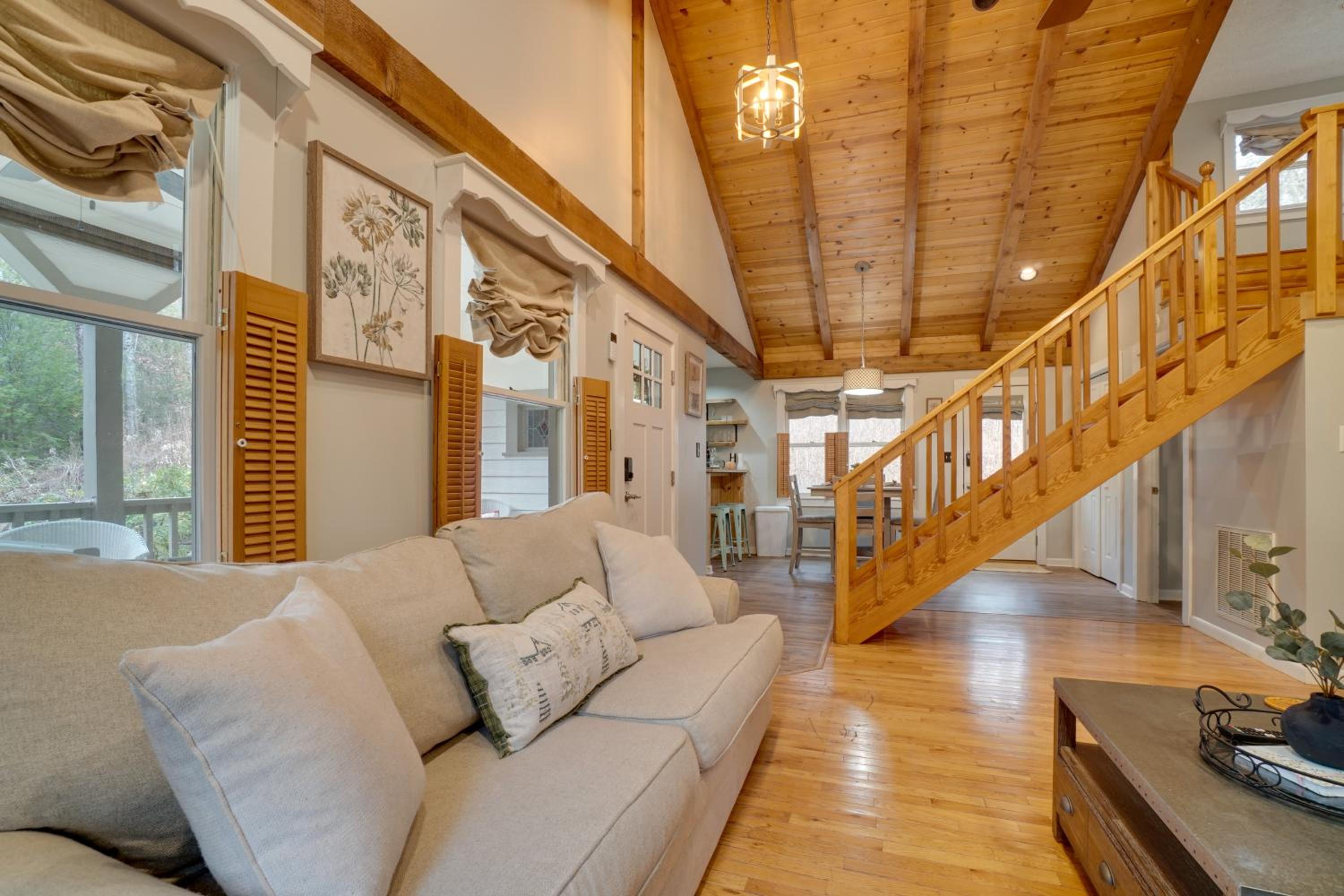5 Forested Acres! Peaceful Retreat 4 Mi to Helen