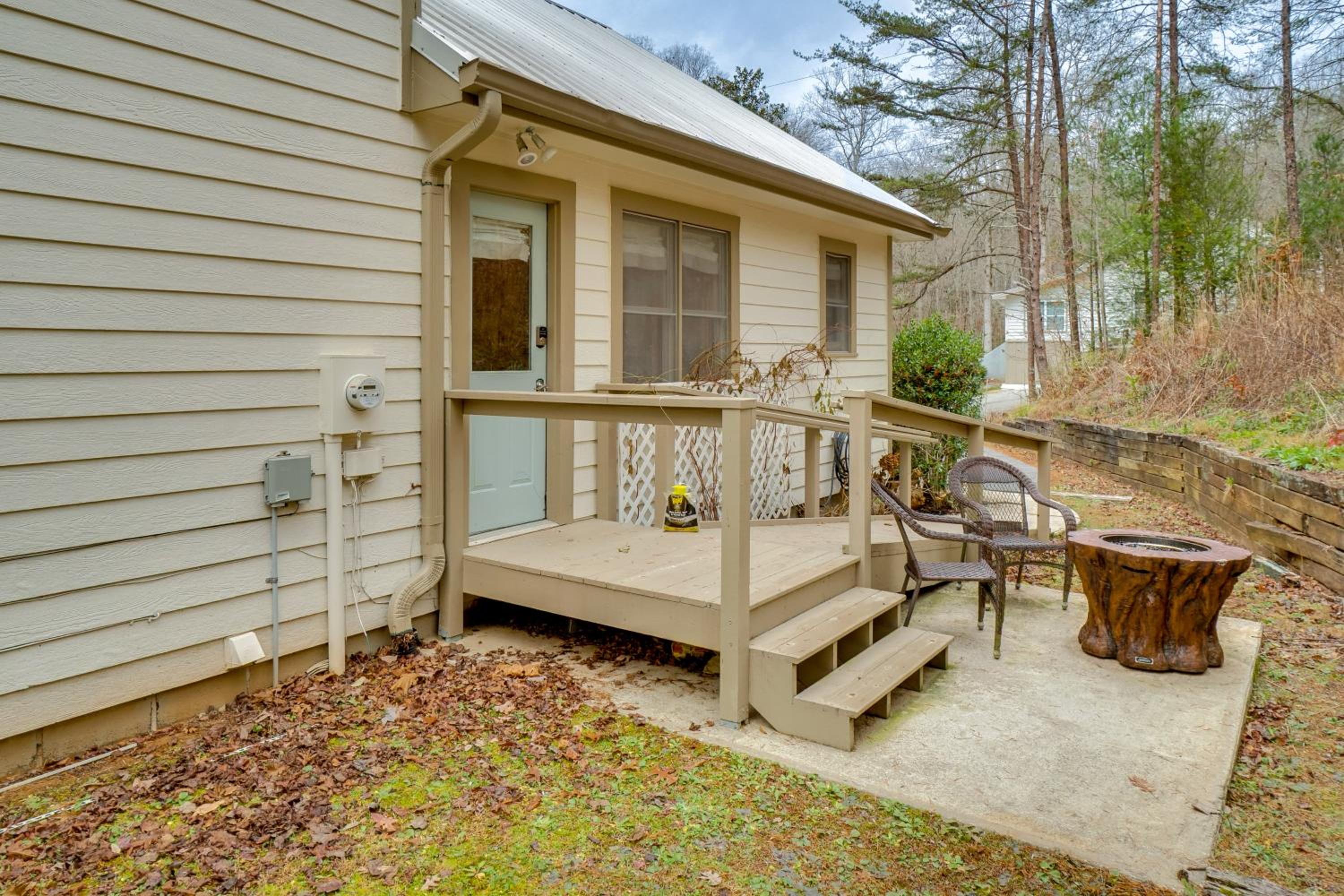 5 Forested Acres! Peaceful Retreat 4 Mi to Helen