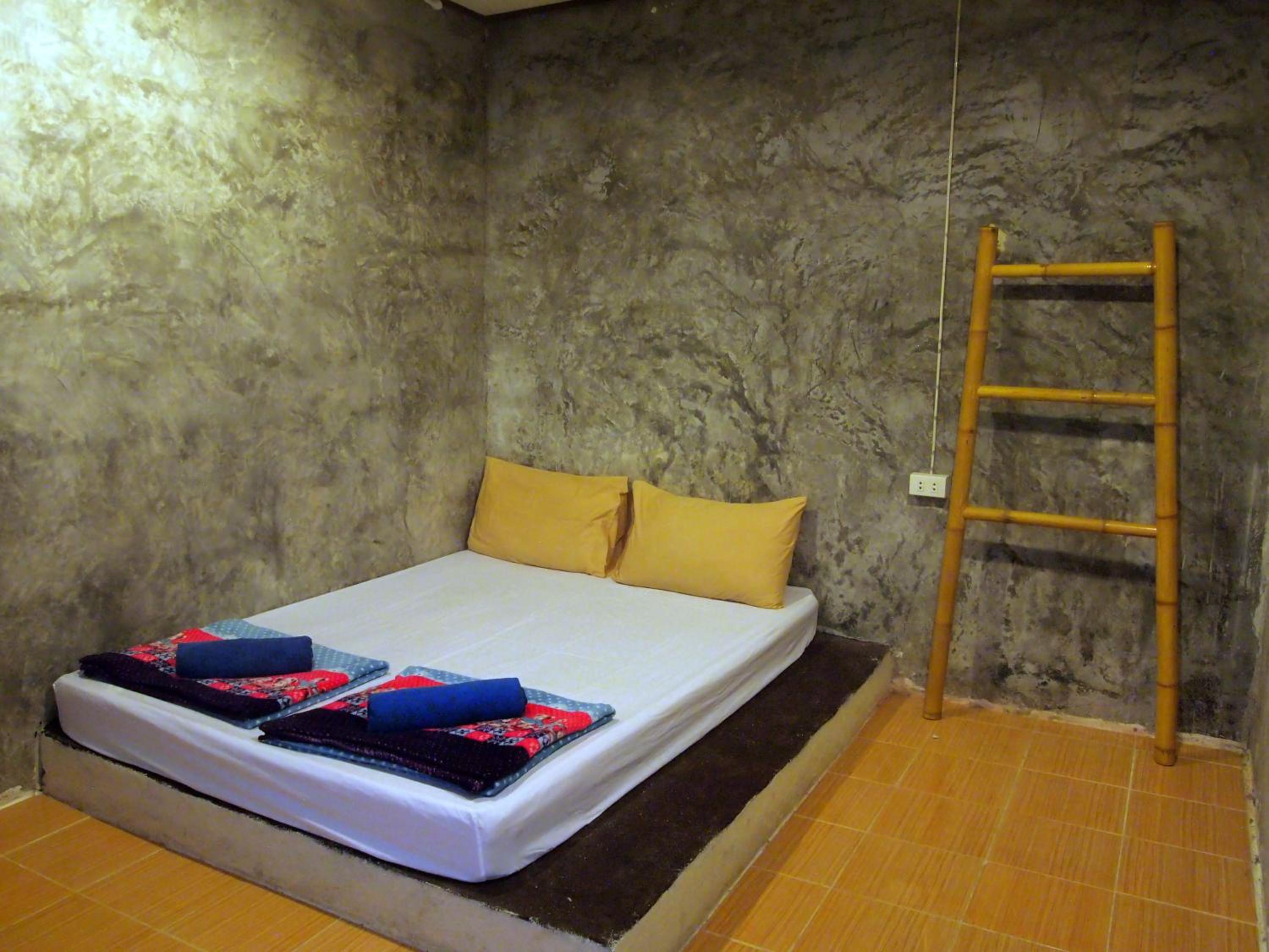 The Cosy Koh Phangan and Restaurant